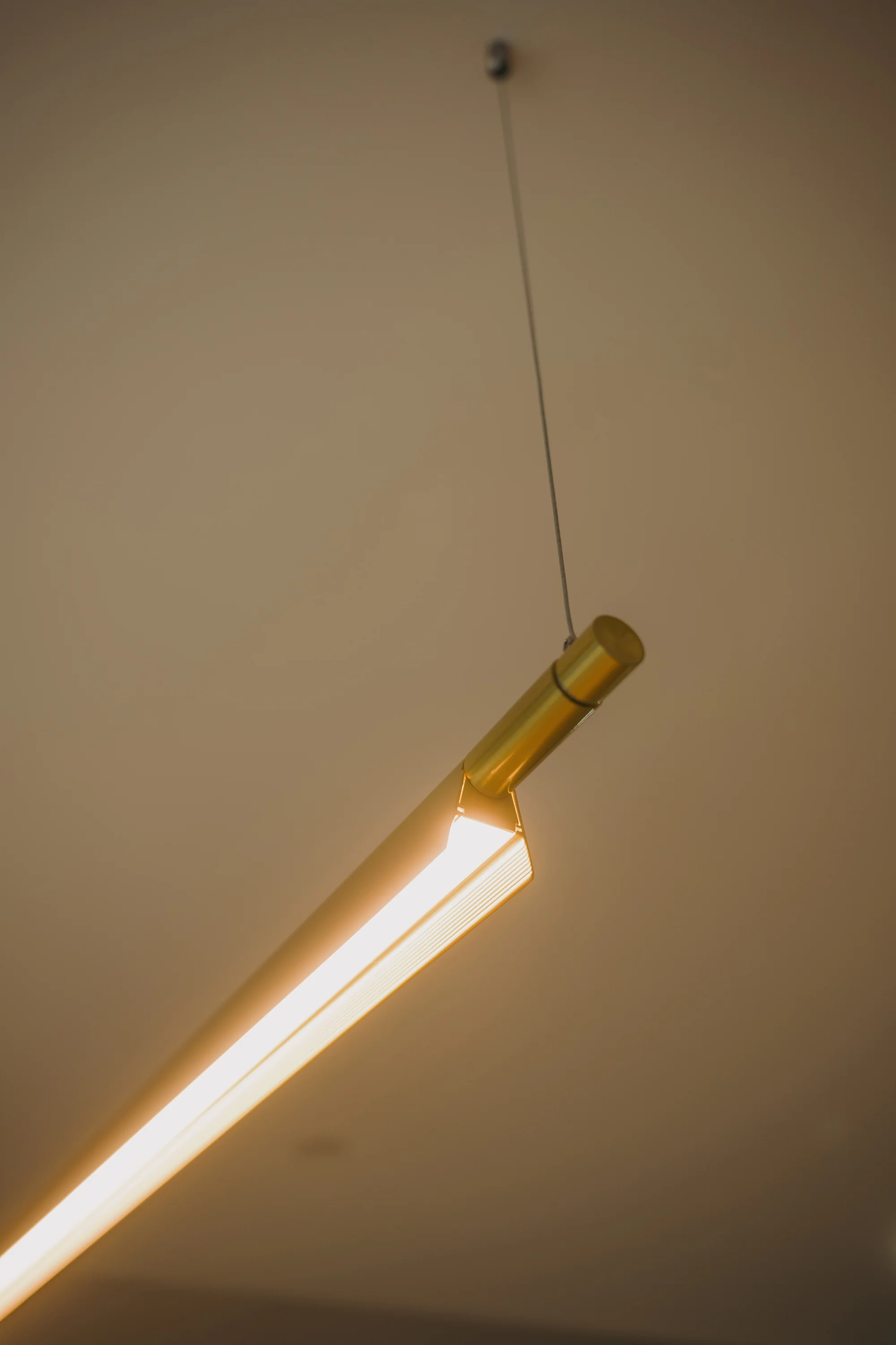 Ando Minimalist Line Brass Kitchen Island Pendant Light - Image 10