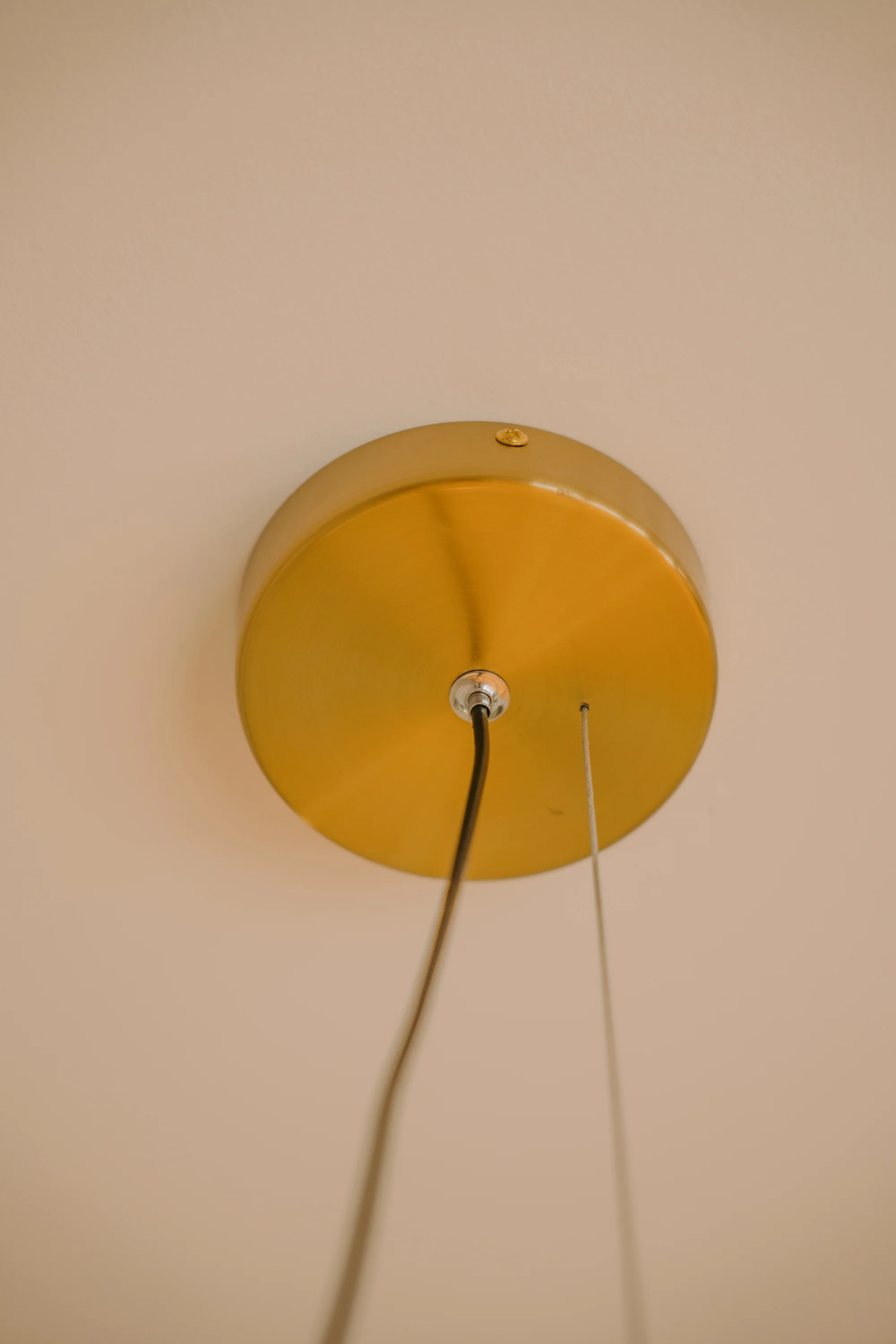 Ando Minimalist Line Brass Kitchen Island Pendant Light - Image 11