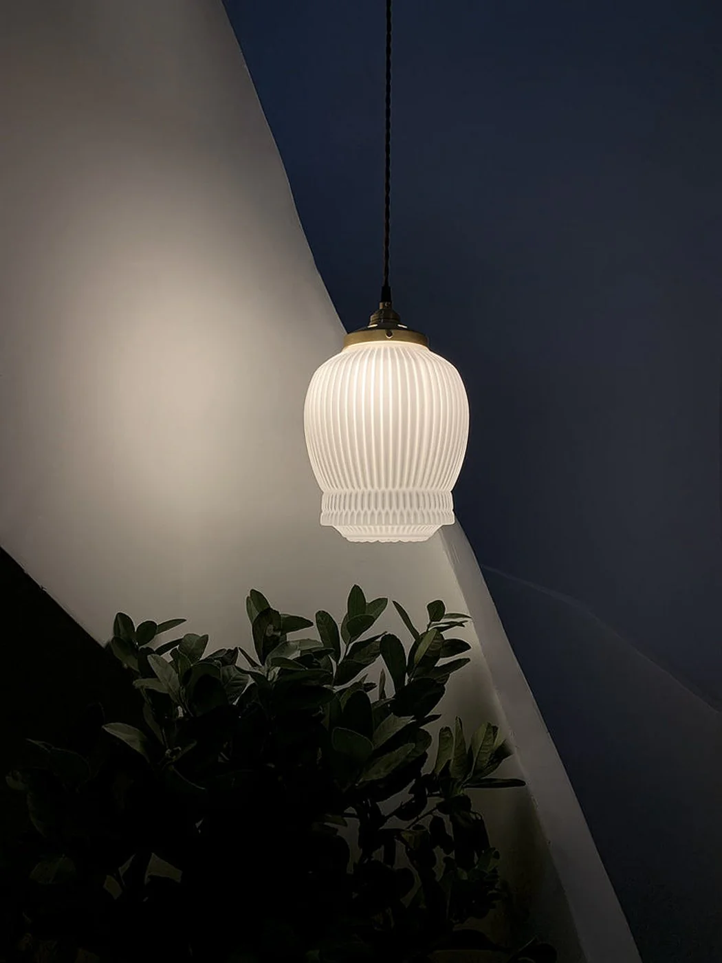 Greta fluted frosted glass mid century modern pendant light - Image 11