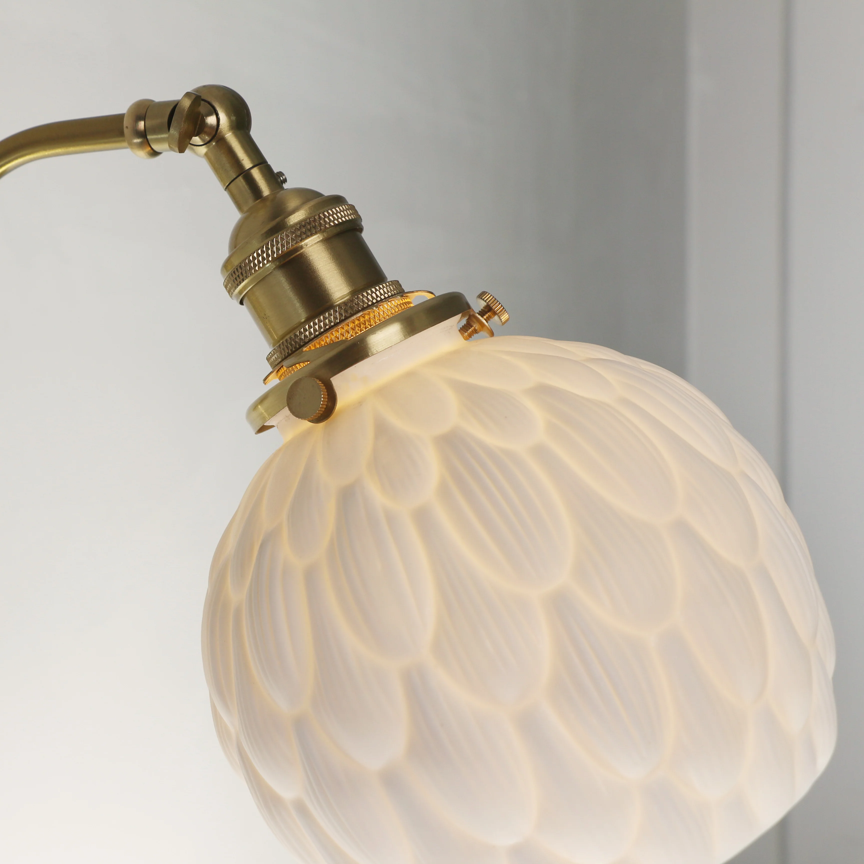 Artichoke Ceramic Porcelain Shade Wall Light - Image 3