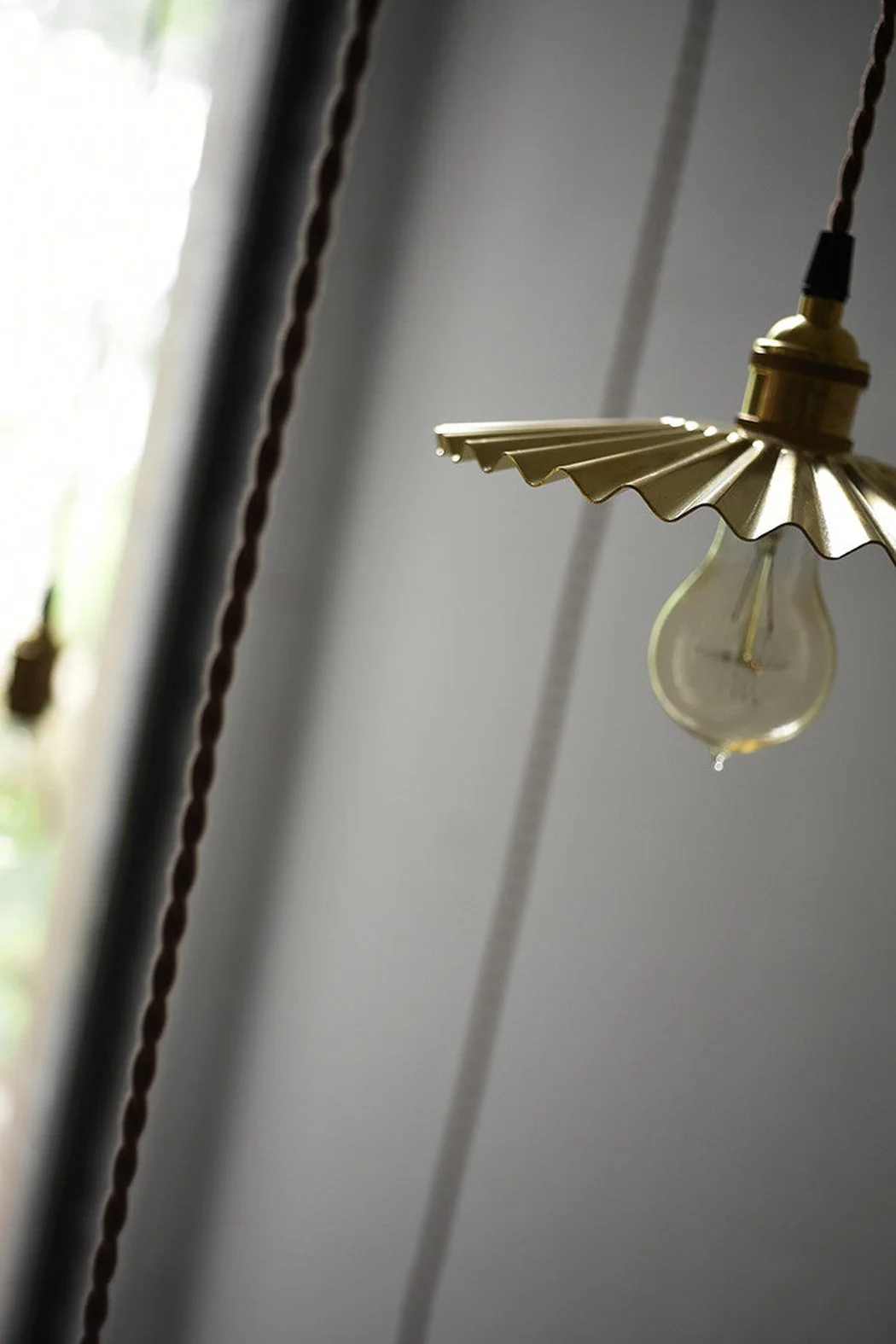 Brushed Brass Fluted Pendant Light - Image 10