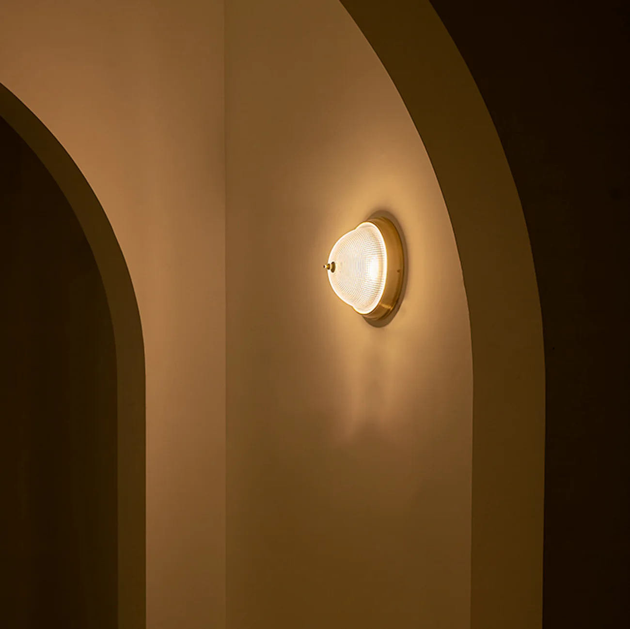Carrion Retro Art Deco Wall Light / Ceiling Light : Tudo&Co Lighting - Image 9