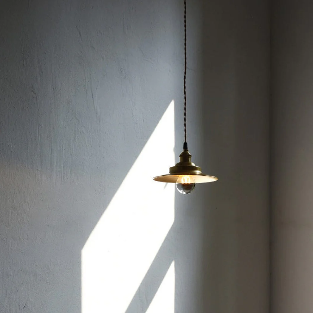 Cedric gold industrial pendant light - Image 11