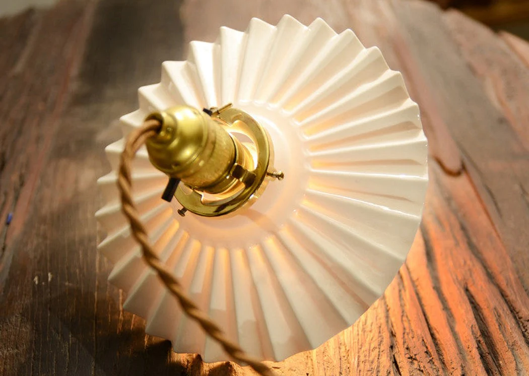 Ceramic Fluted Shade Brass Fitting Pendant Light - Image 6