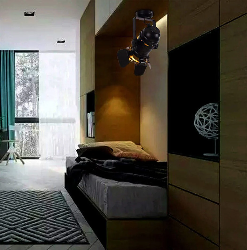 Classic Hollywood spotlight ceiling light - Image 4