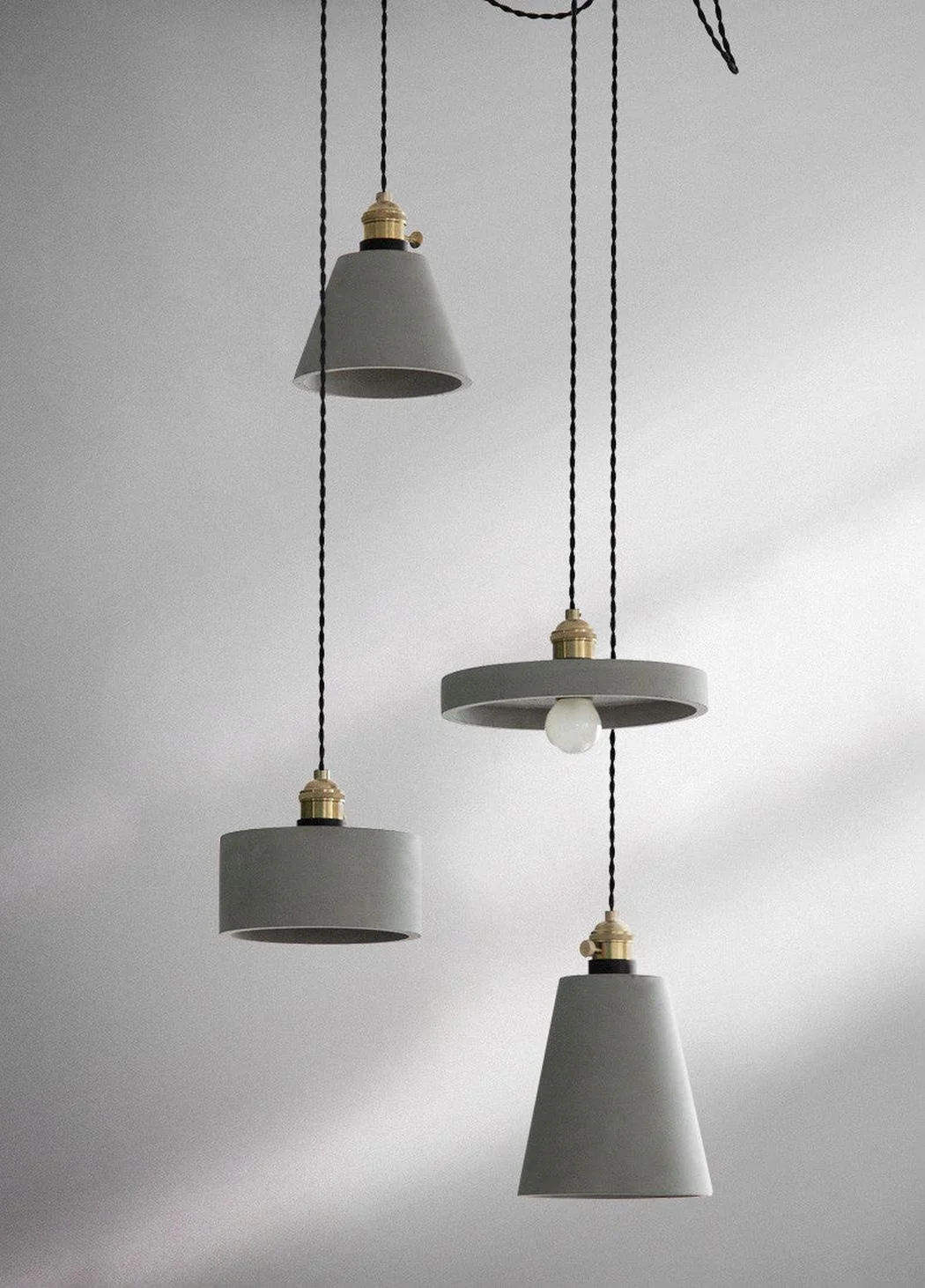 Concrete Vasa Minimalist Pendant Light - Image 19