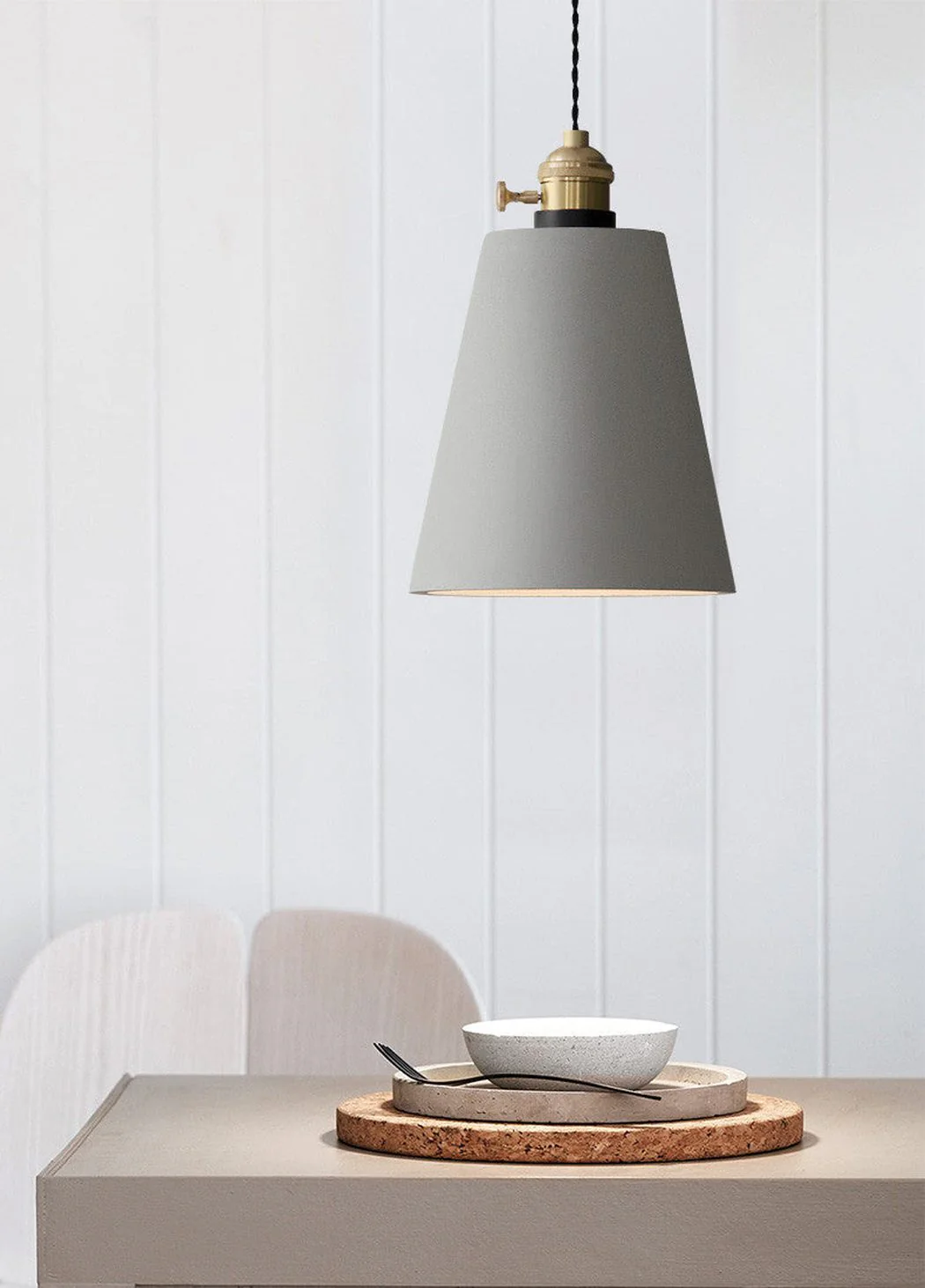 Concrete Vasa Minimalist Pendant Light - Image 2