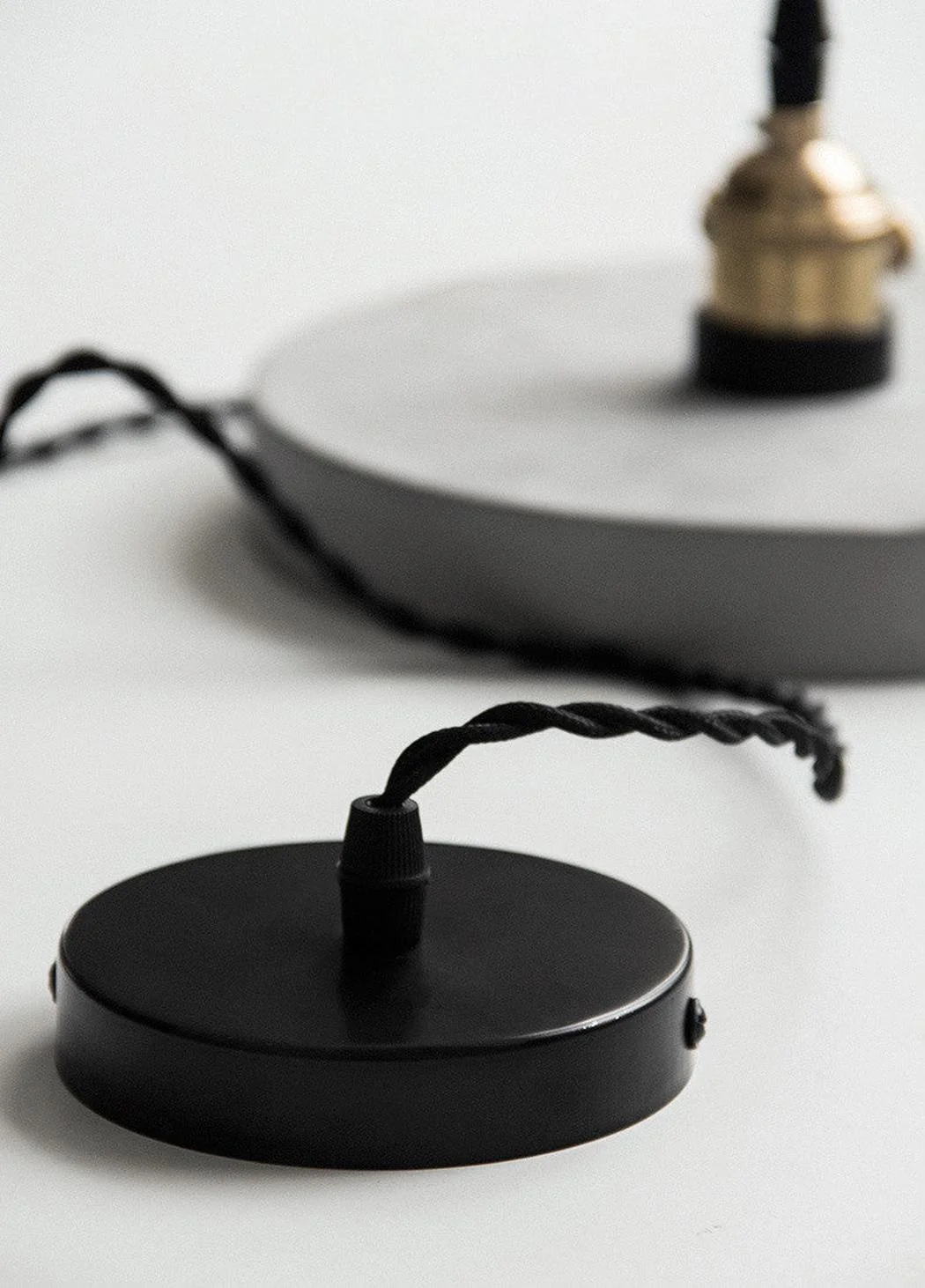 Concrete Vasa Minimalist Pendant Light - Image 8