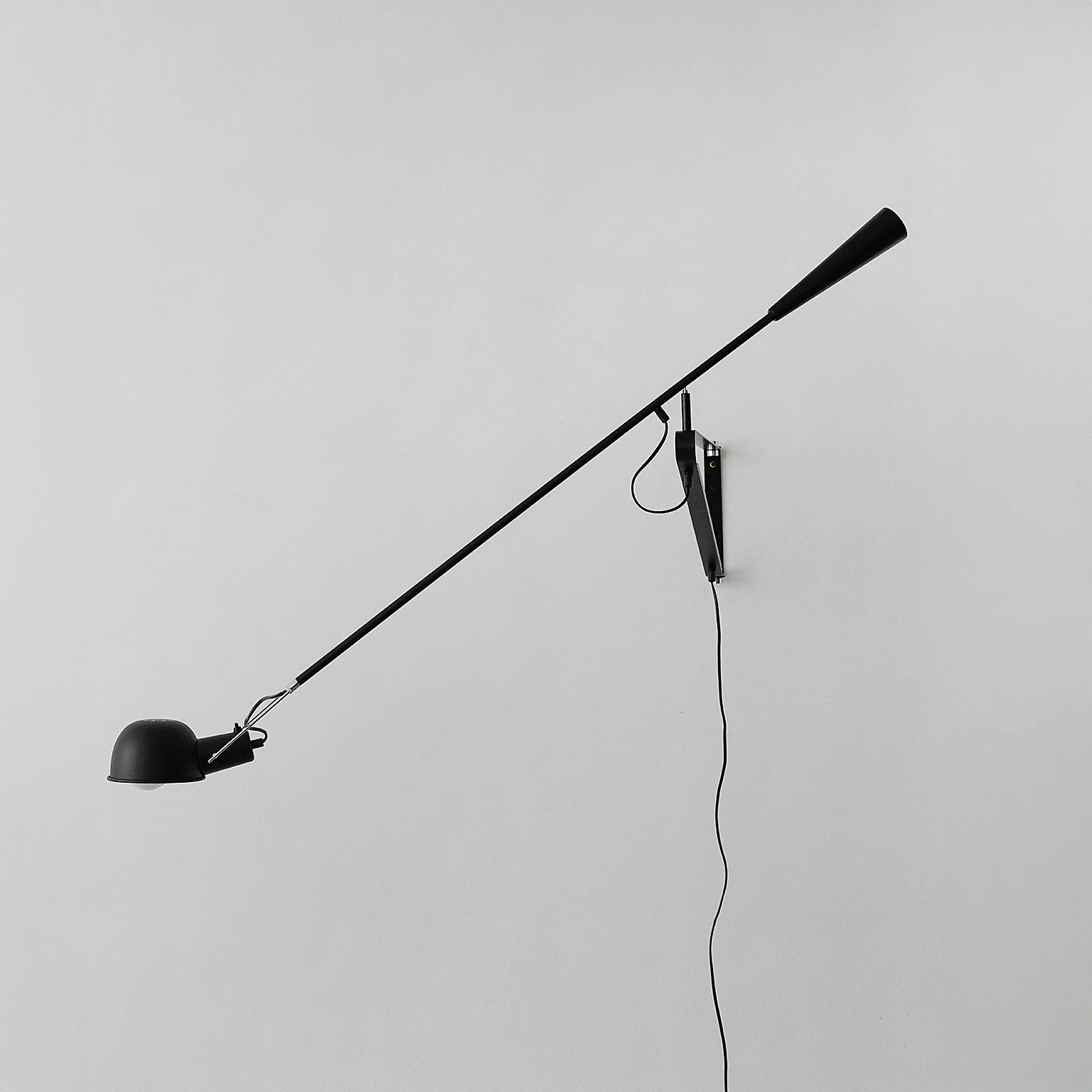 Crescendo Swinging Arm Overhead Wall Light - in Black - Image 8