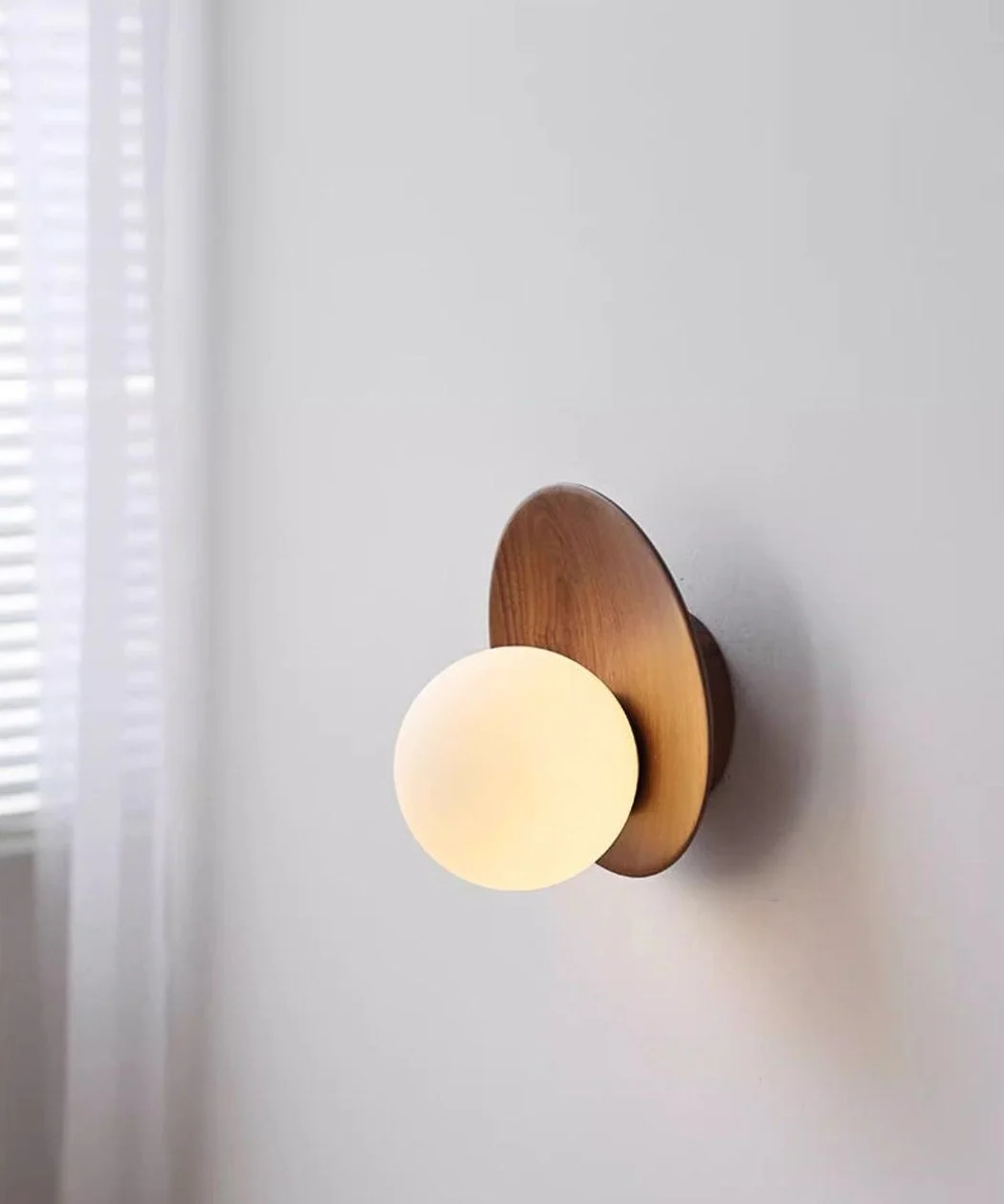 Dekisugi Wooden Plate Japandi Wall Light - Image 10