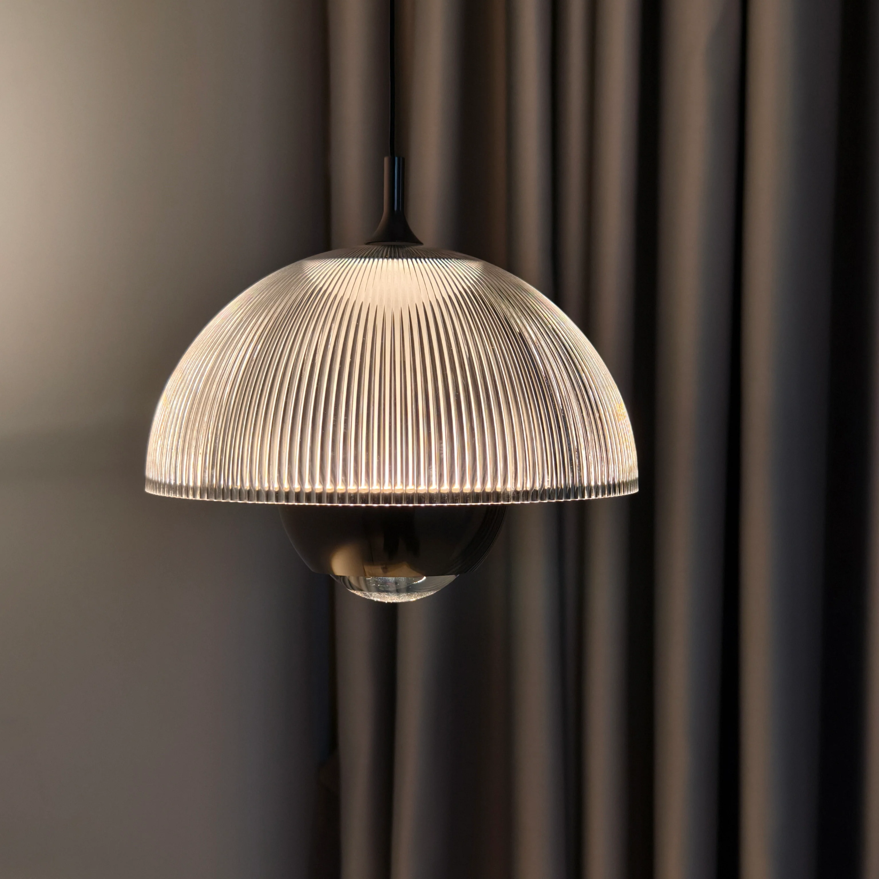 Eclipse Modern Ribbed Glass Pendant Light - Image 2