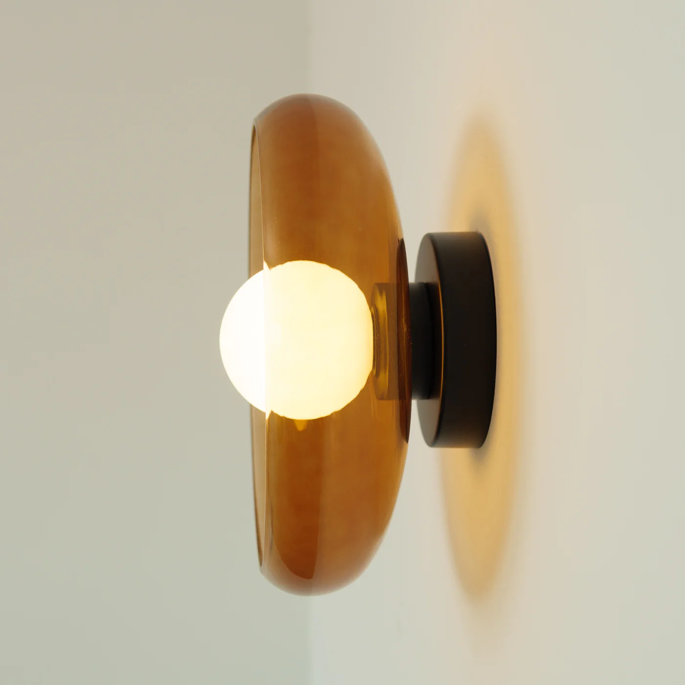 Eclipse Retro Mid Century Ceiling Light / Wall Light - Image 8