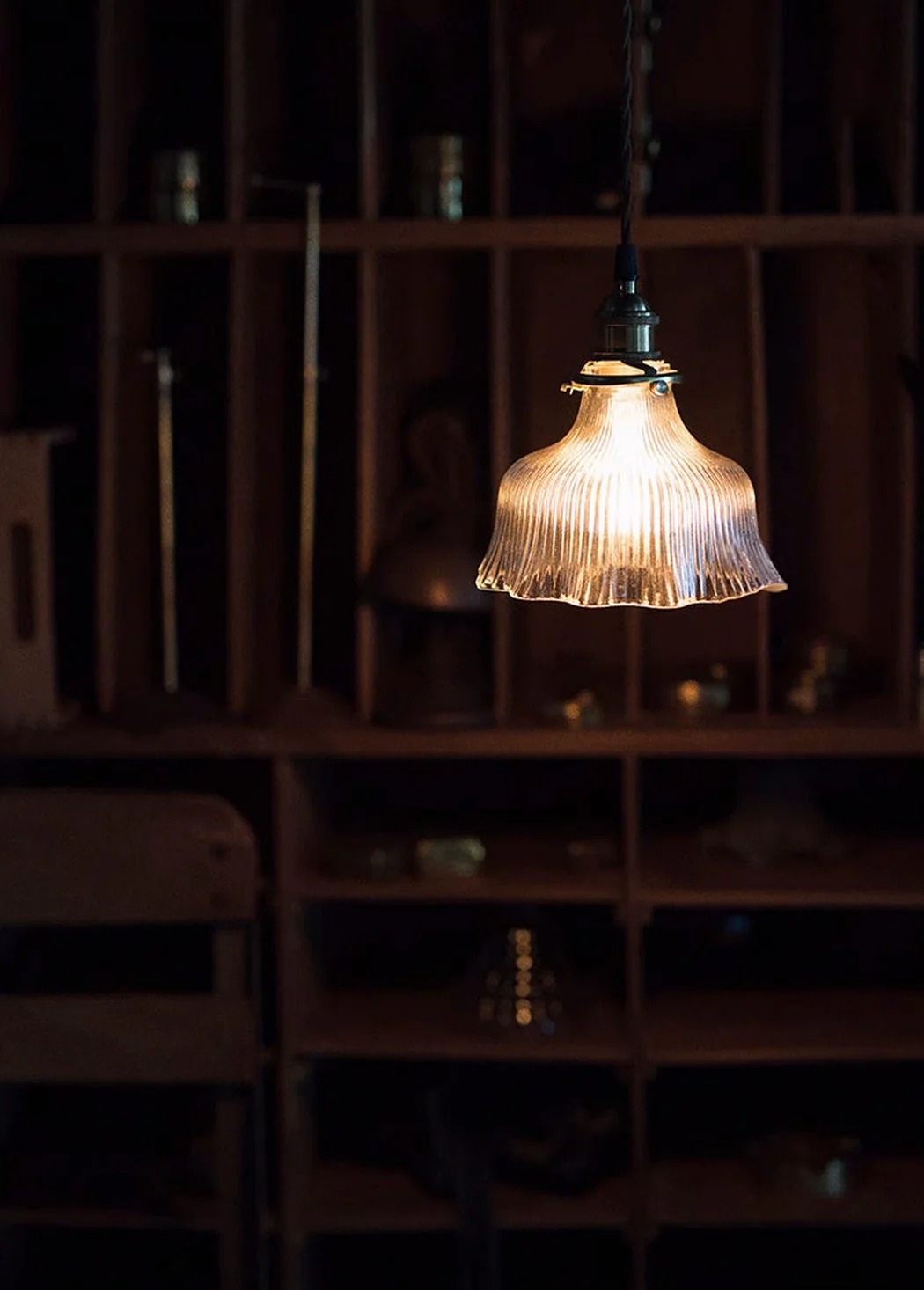 Fleur Provincial Mid century modern Pendant Light - Image 19