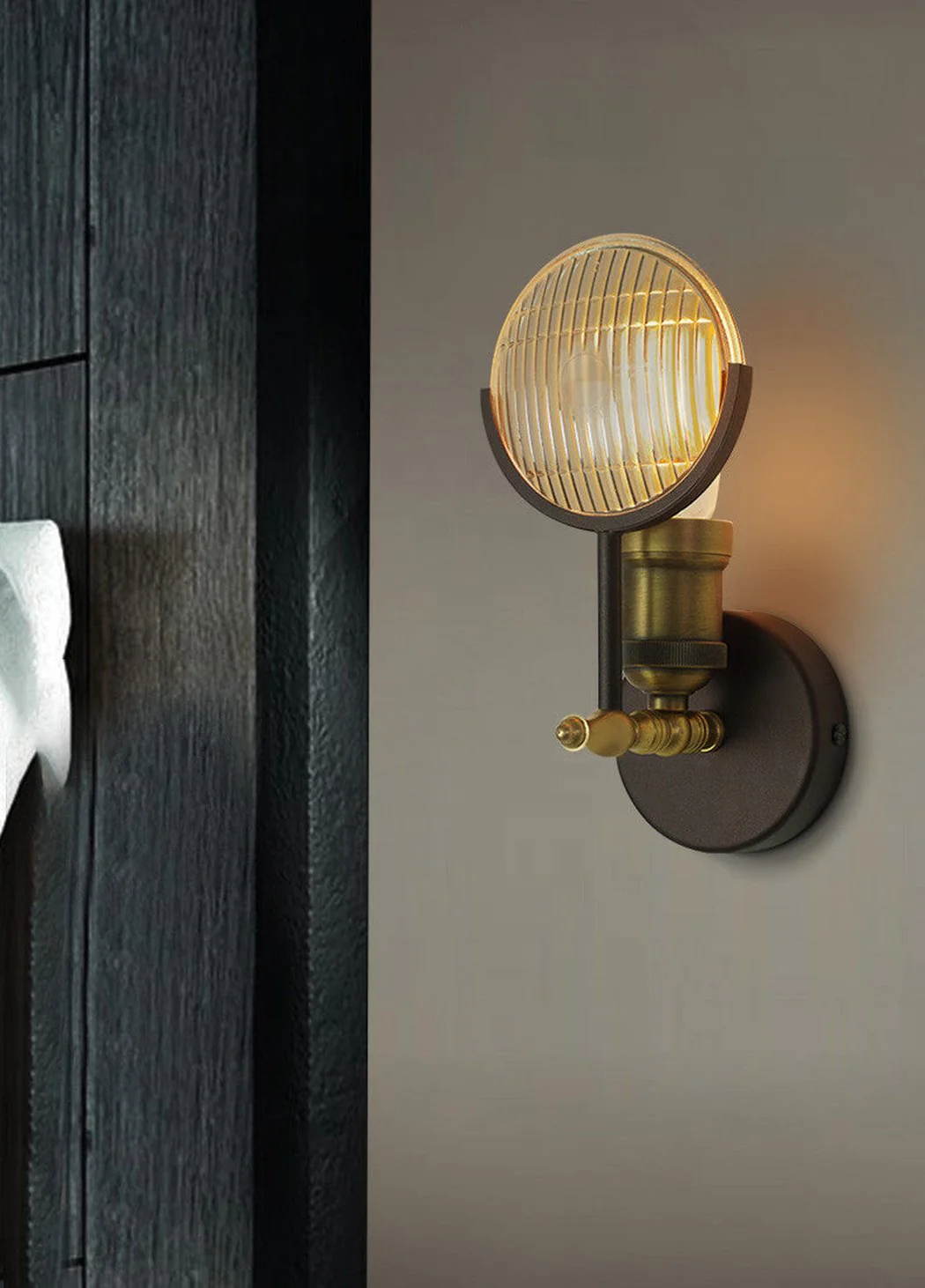 Huberman Fresnel Lens Brass Fitting Wall Light - Image 6