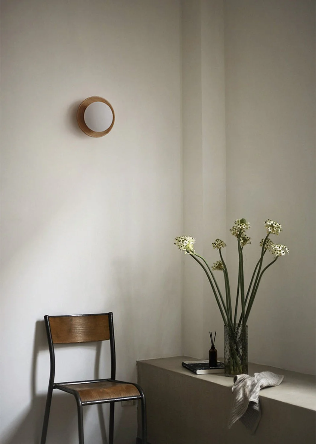 Kato Wooden Plate Japandi Wall Light - Image 10