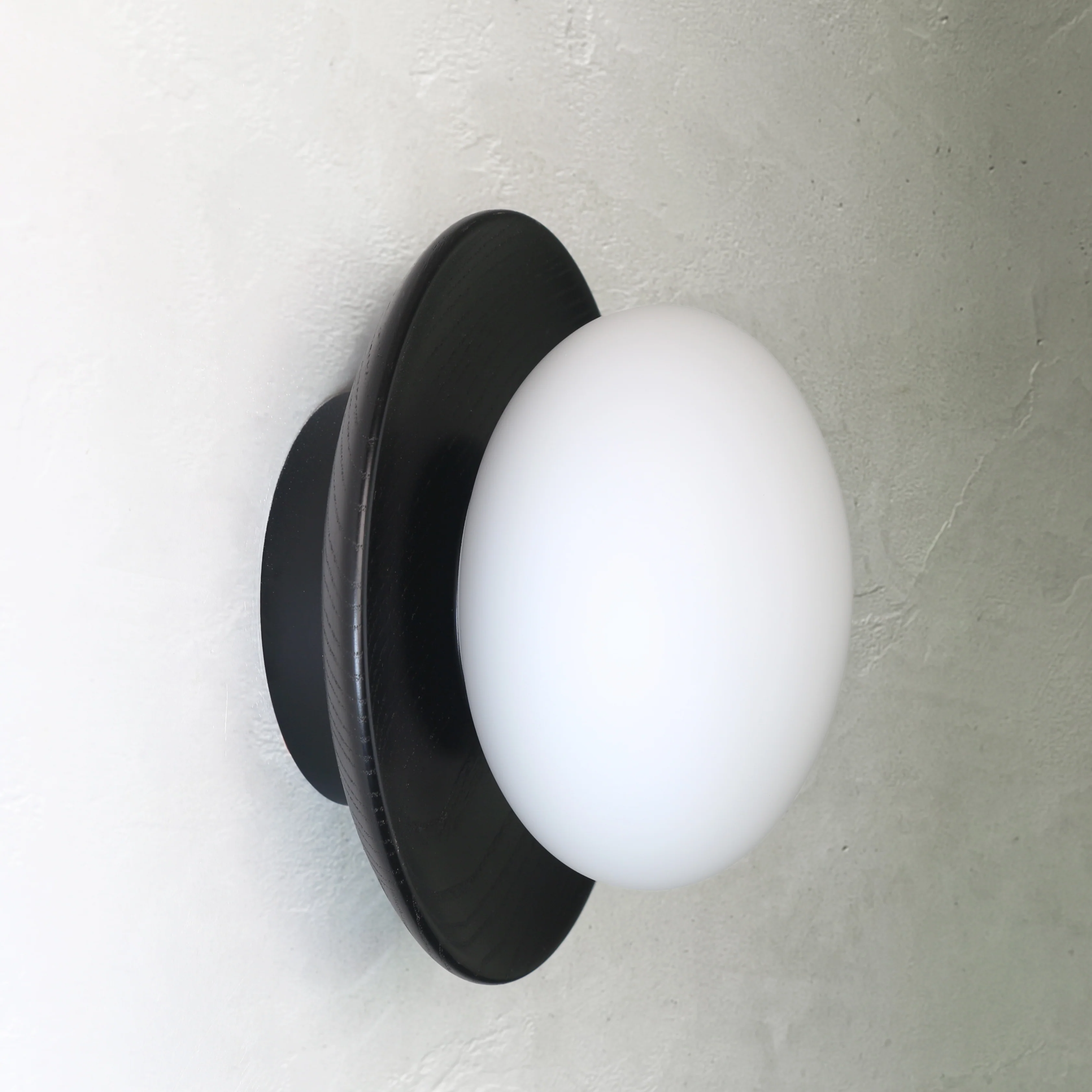 Kato Wooden Plate Japandi Wall Light - Image 3
