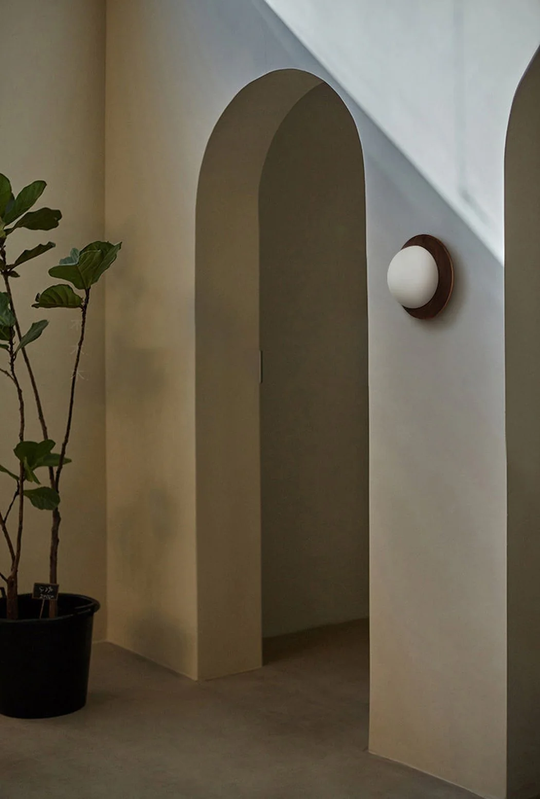 Kato Wooden Plate Japandi Wall Light - Image 9