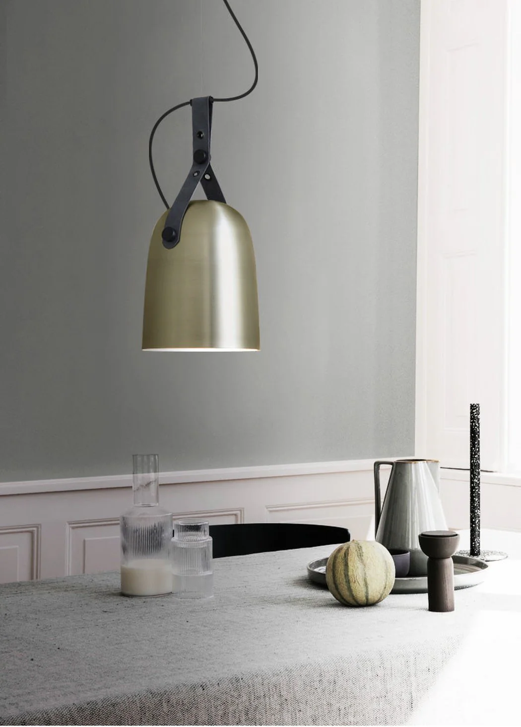 Kemi loft minimalist monochrome pendant light with strap handle - Image 12