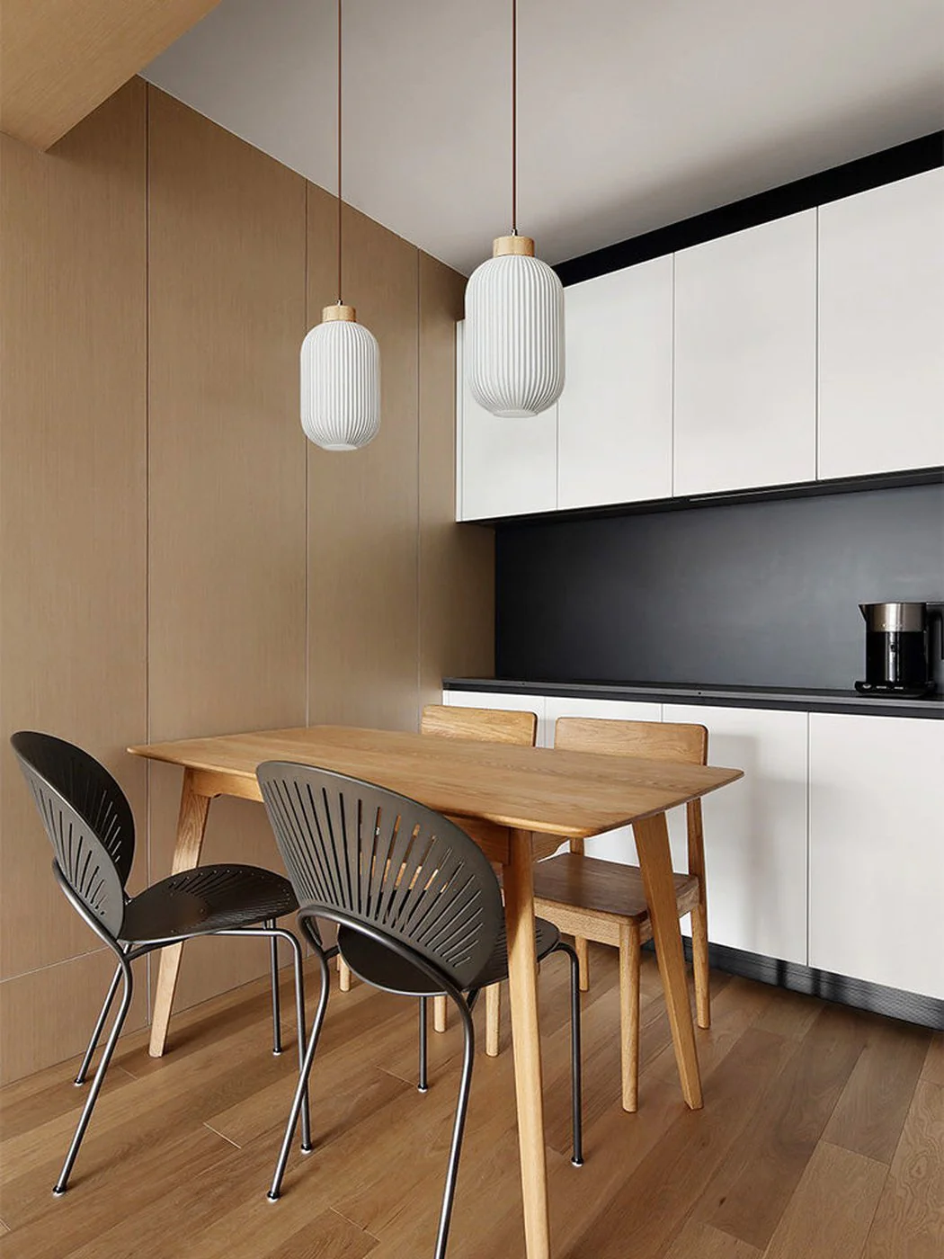 Lampions Wood Scandi Pendant Light - Image 11