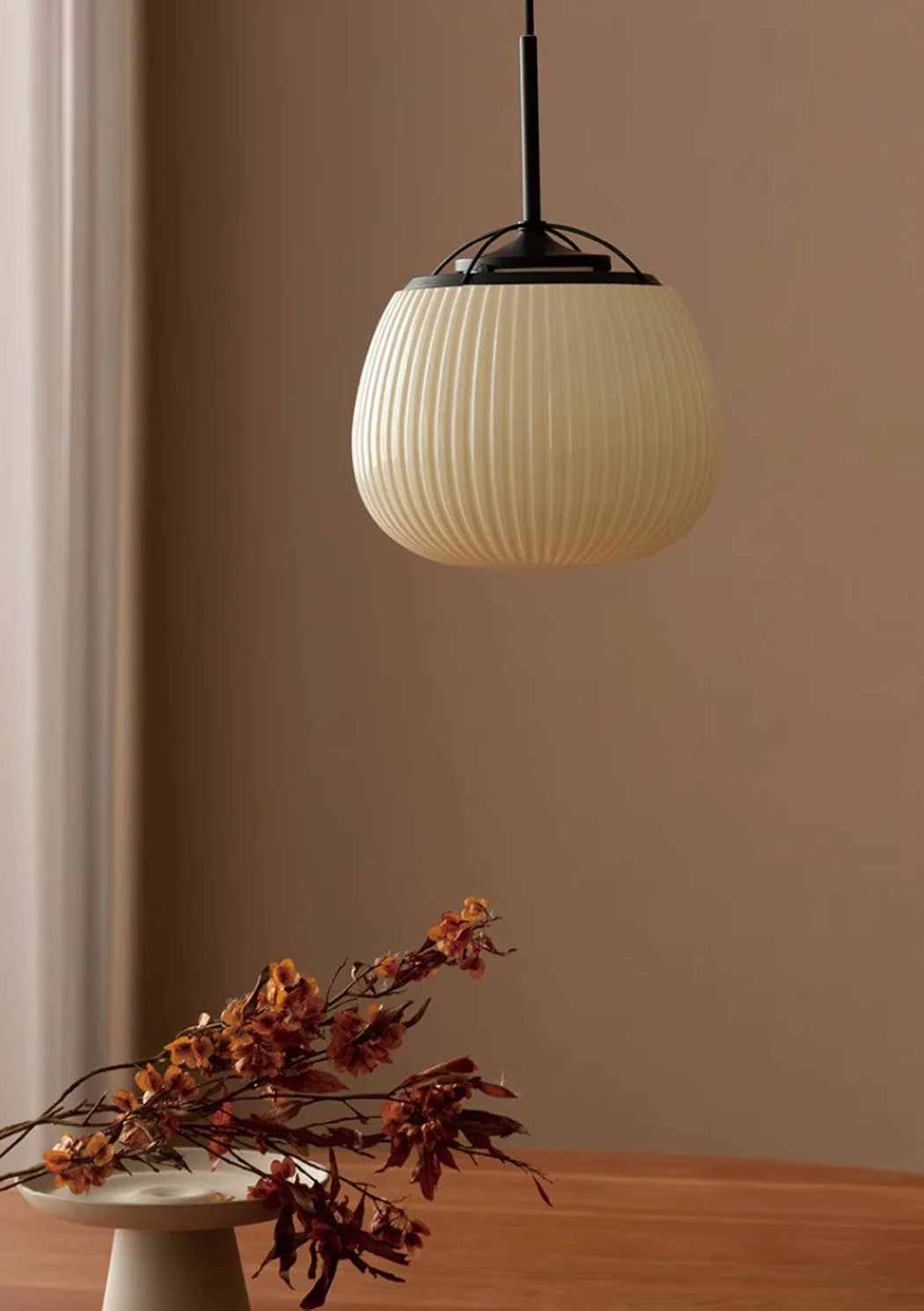 Lenglen Minimalist Art Deco Hanging Pendant Light - Image 5