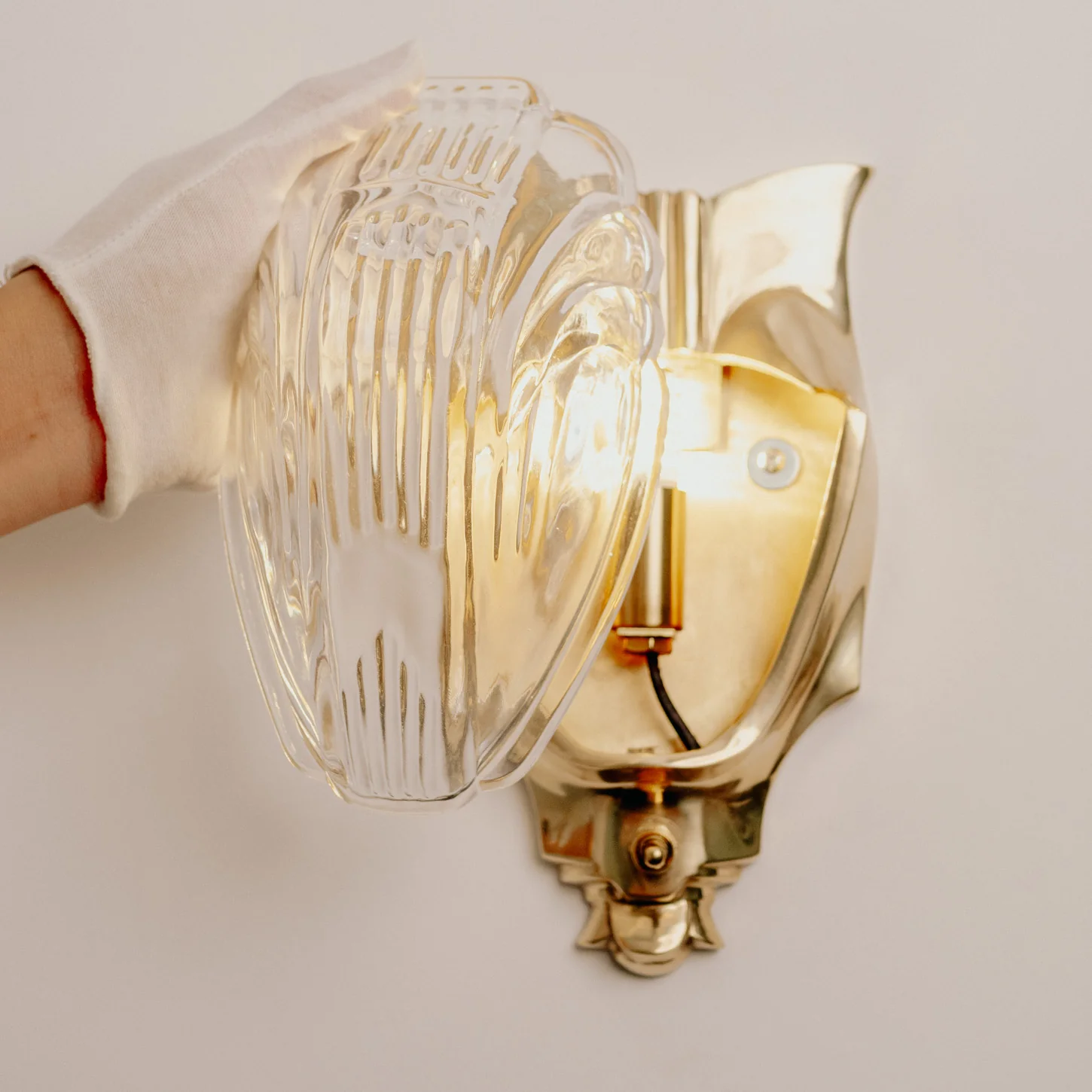 Lilith Brass Antique Art Deco Wall Light - Image 4