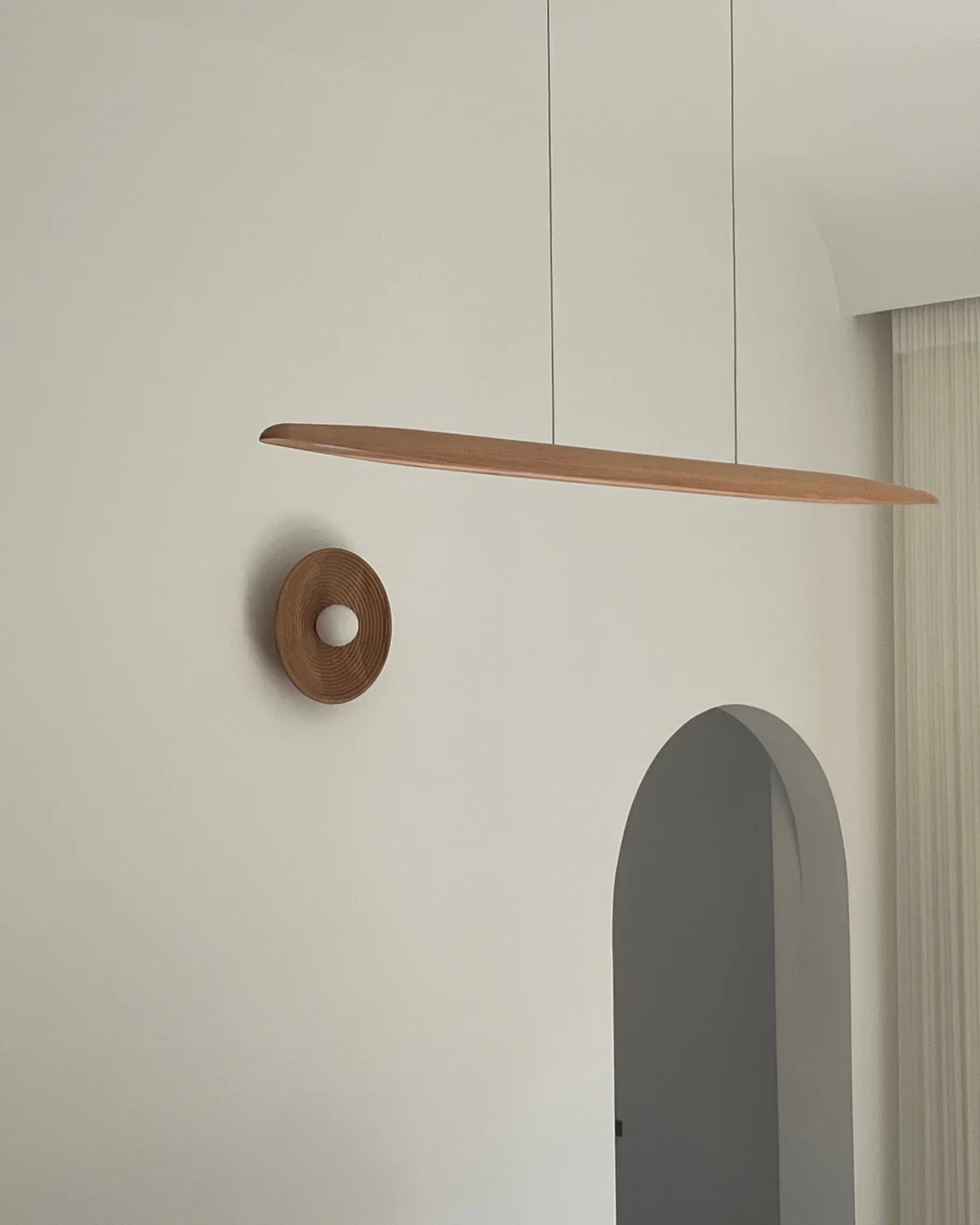 Longleaf Natural Wooden Plate Wall Light - Image 10