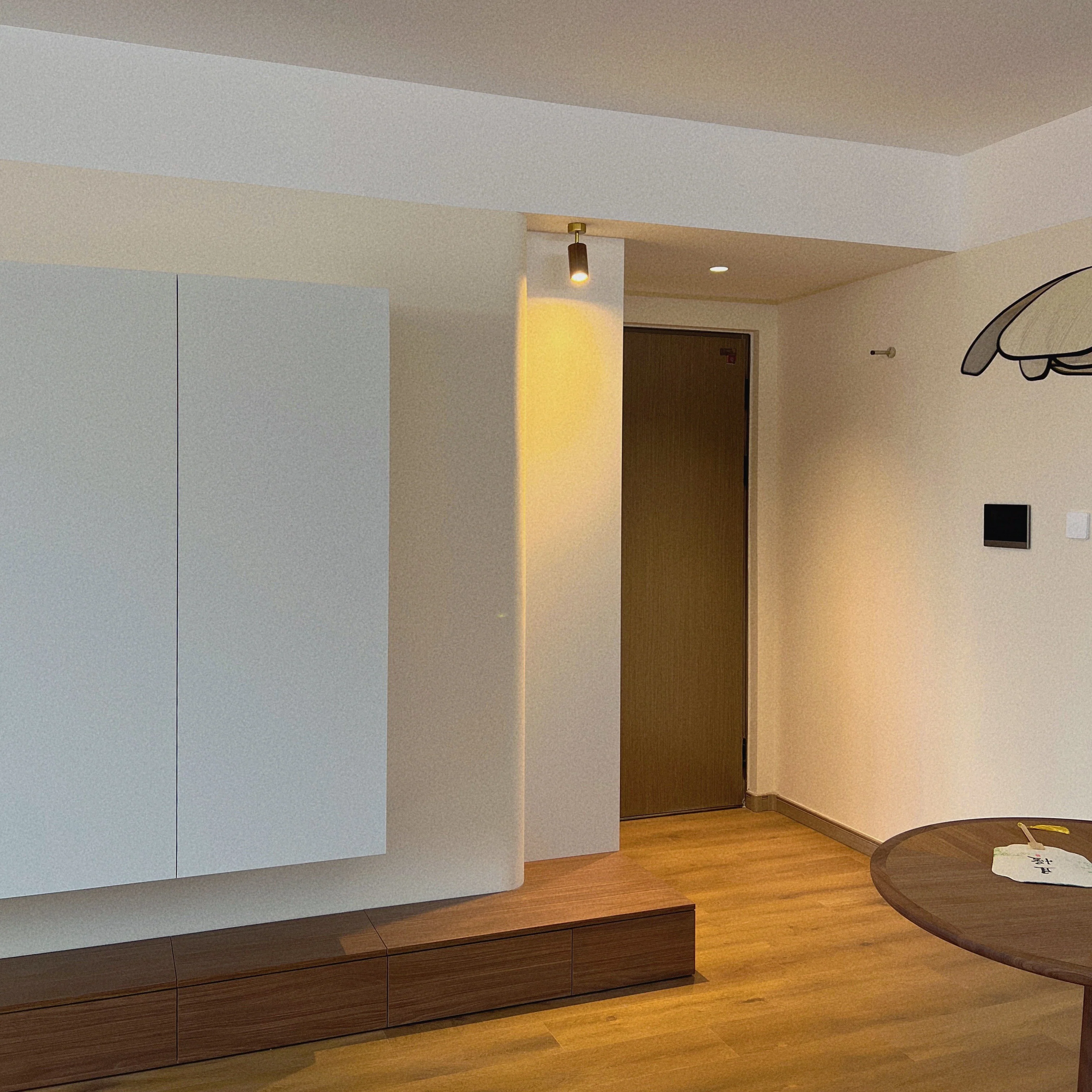 Lux Natural Wood Minimalist Spot Light / Wall Light - Image 8