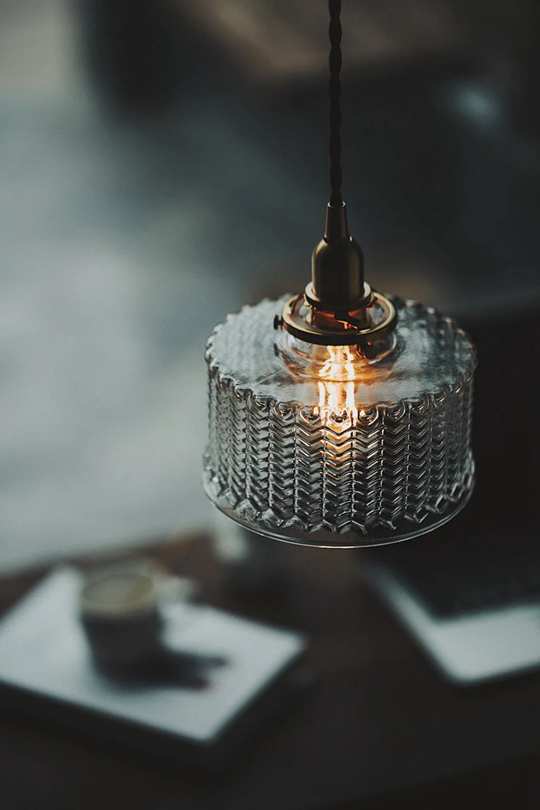 Matilda Glass Mid Century Vintage look Brass Fitting Pendant Light - Image 10