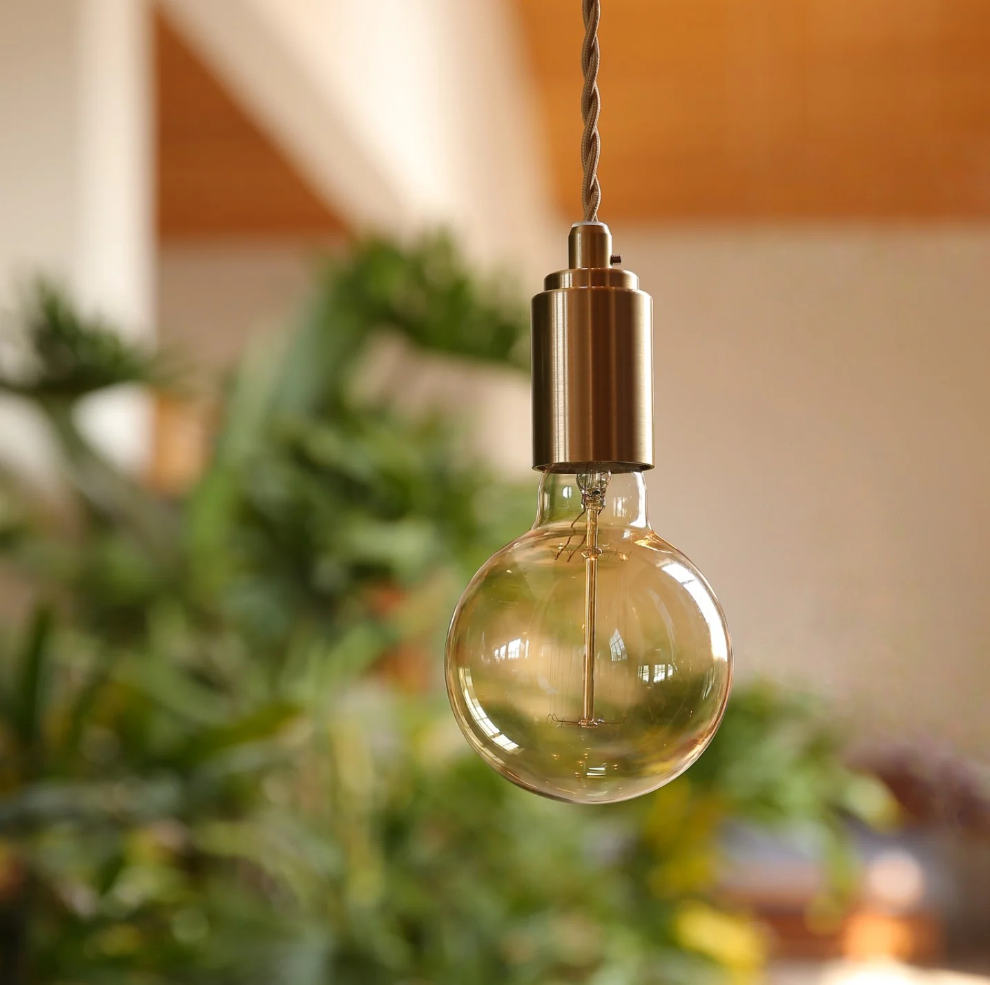Mono Brass Gold fitting Pendant Light - Image 12