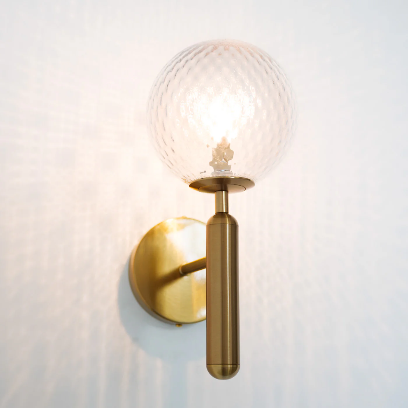 Nostra Minimalist Line Glass Globe Wall Light - Image 2