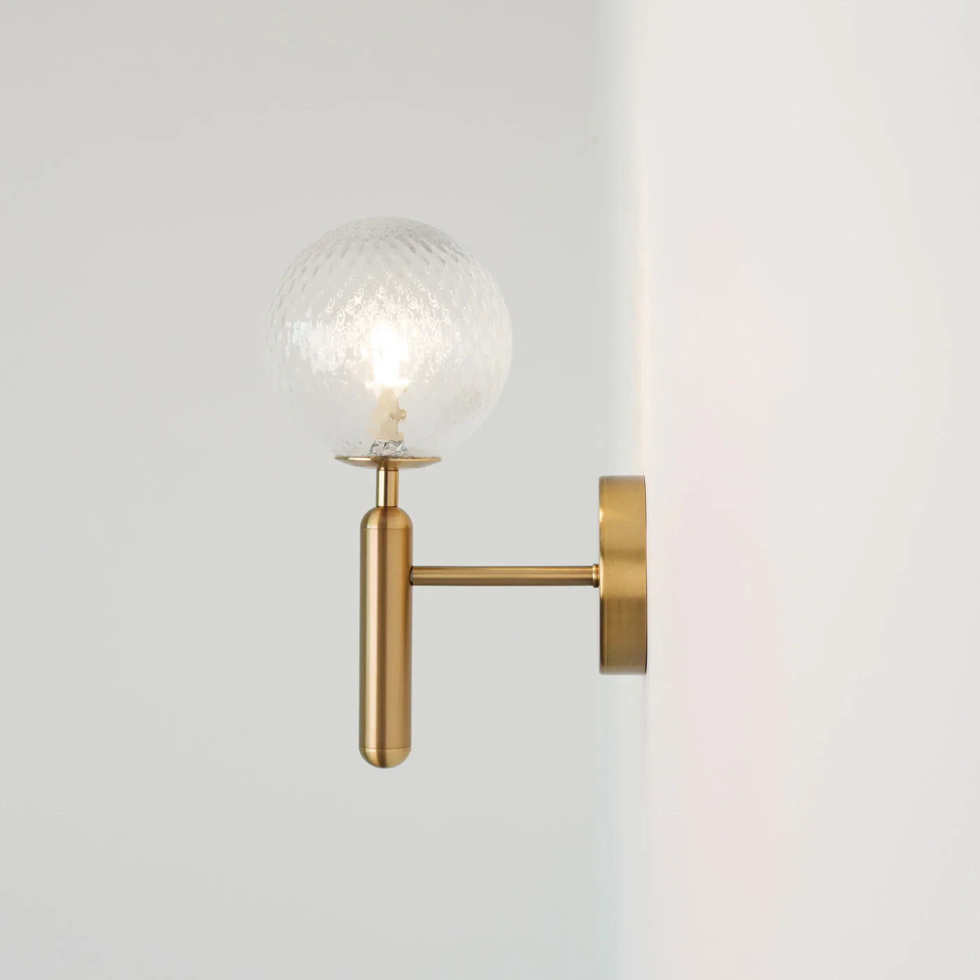 Nostra Minimalist Line Glass Globe Wall Light - Image 3