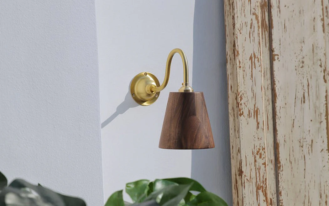 Oberon Wooden Shade Brass gooseneck arm Wall Light - Image 14