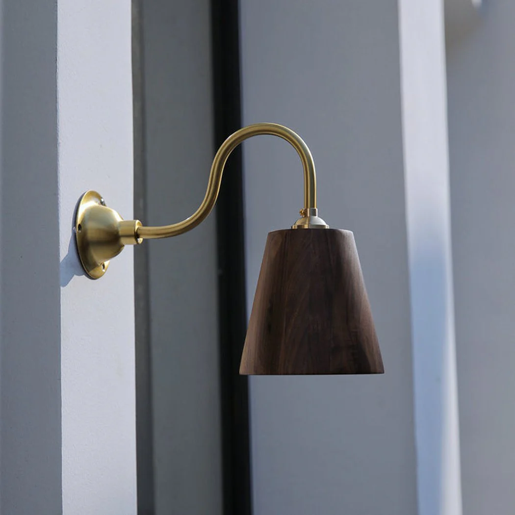 Oberon Wooden Shade Brass gooseneck arm Wall Light - Image 2