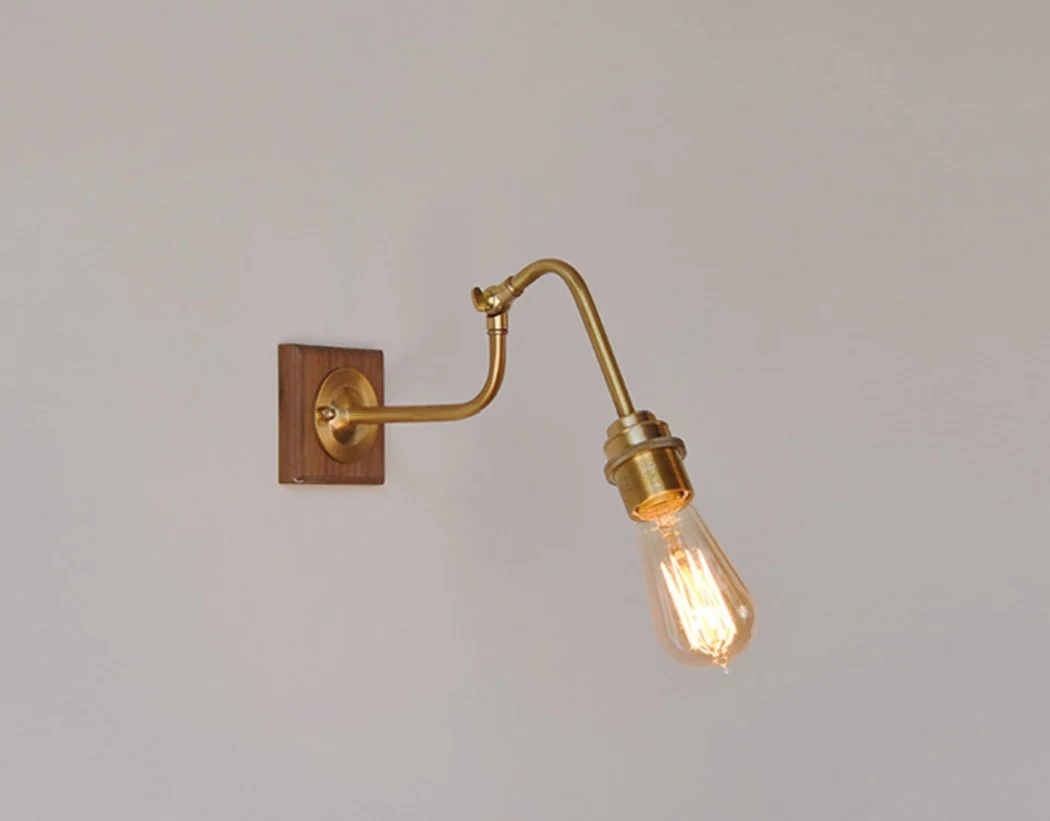 Ogilvy brushed brass & wood wall light - Image 5