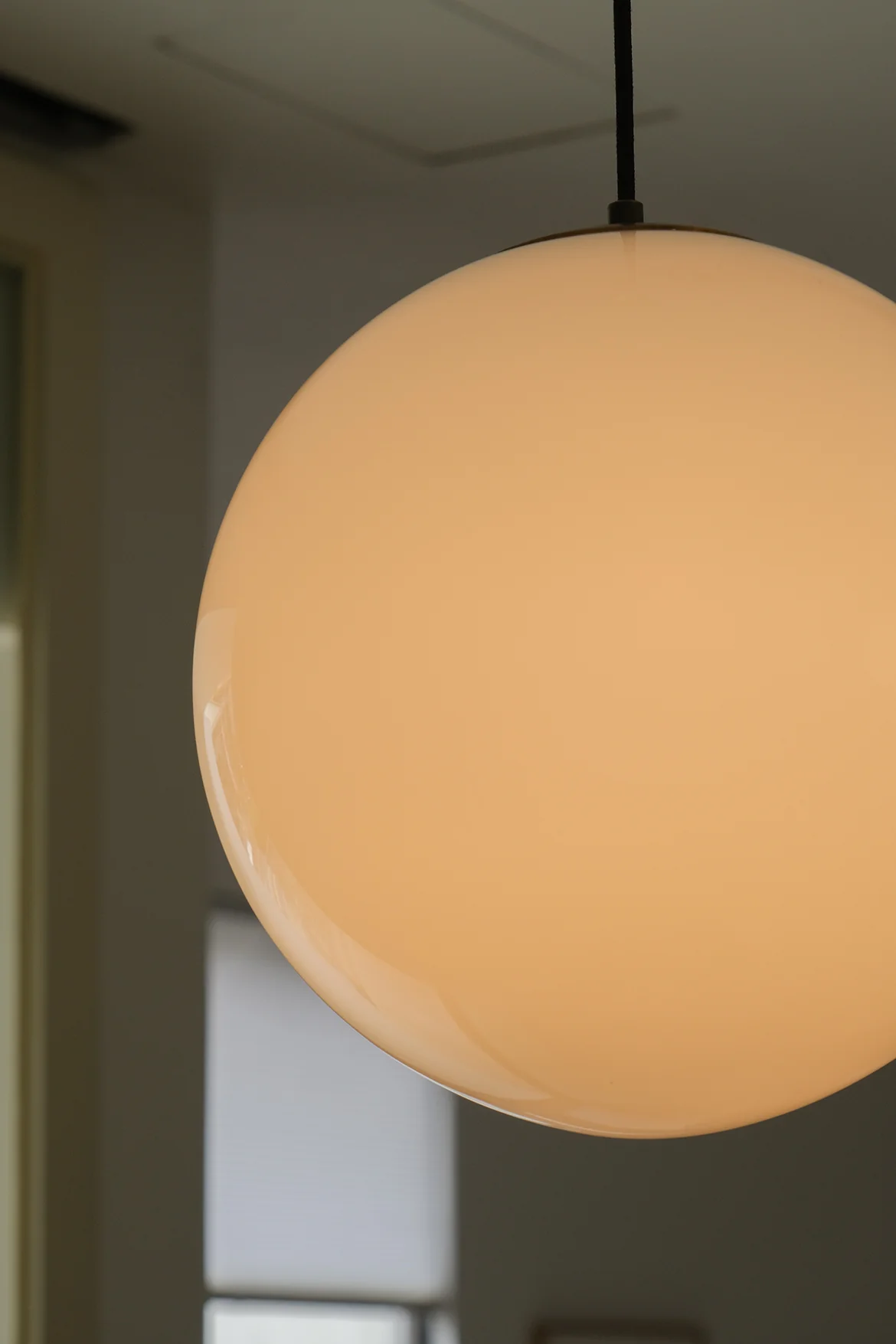 Opaline Milky Glass Pendant Light - fabric cable version - Image 12