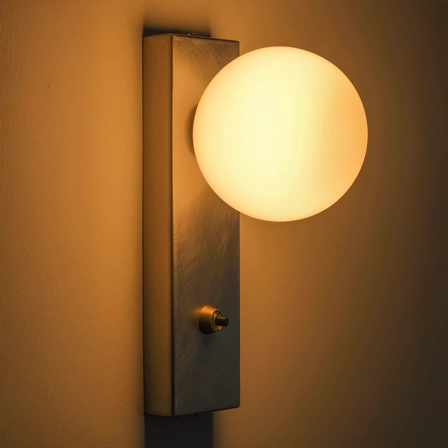 Oswald Bauhaus Minimalist Wall Light - Image 12