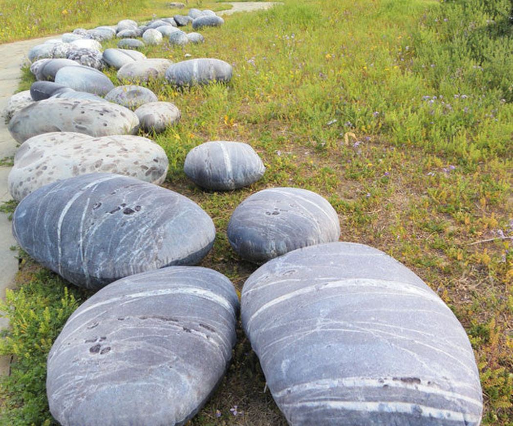Patterned Pebble Stone Cushion Pillow Cover (Pack of 6) - Image 25