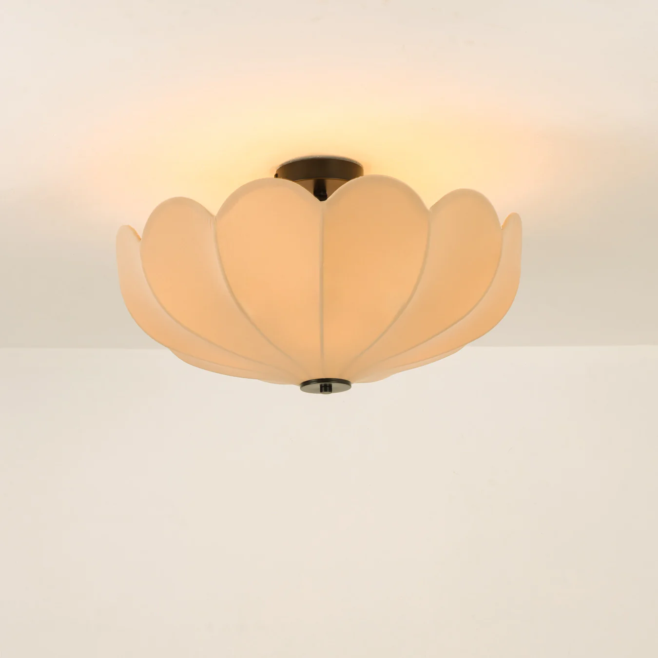 Pivione Handmade Fabric Flower Ceiling Light - Image 9