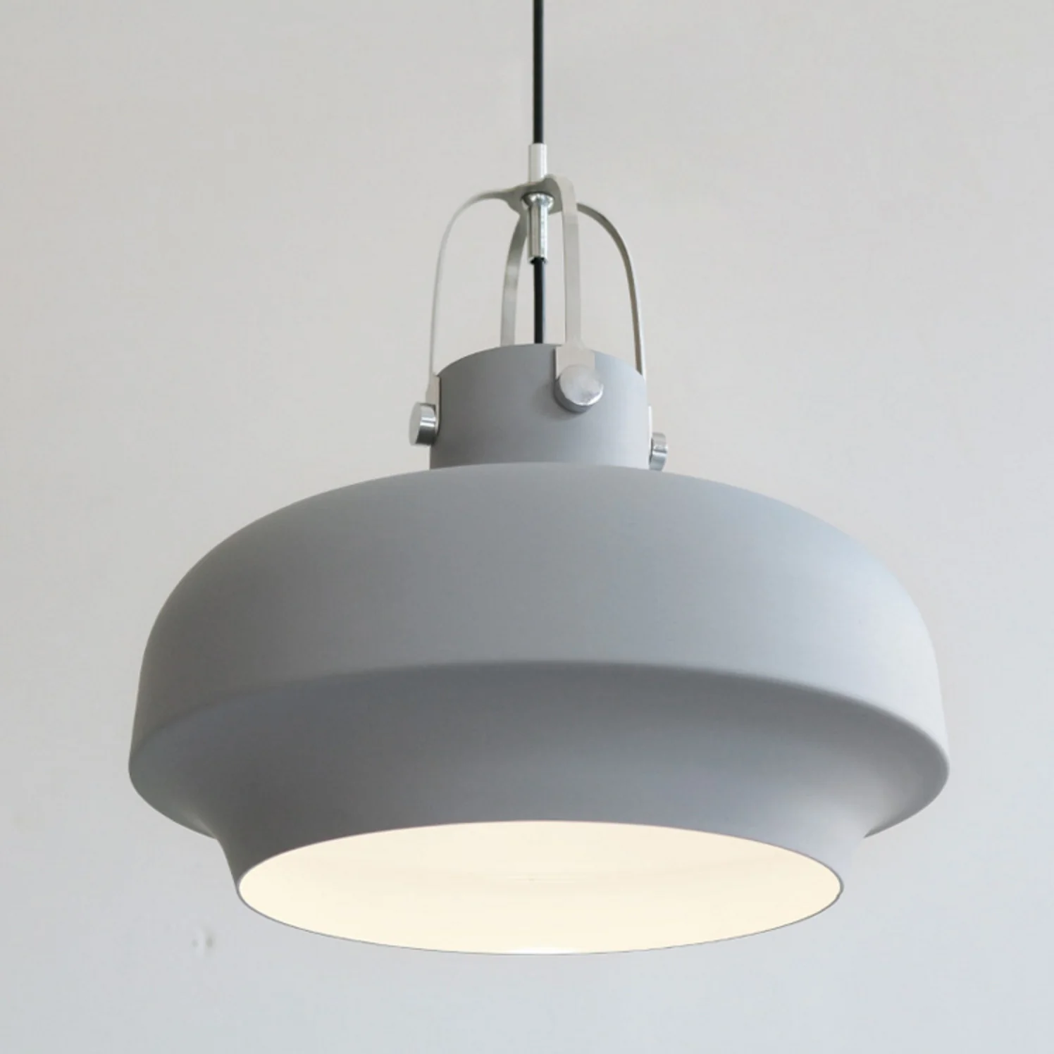 Rainier Contemporary Pendant Light - Image 15