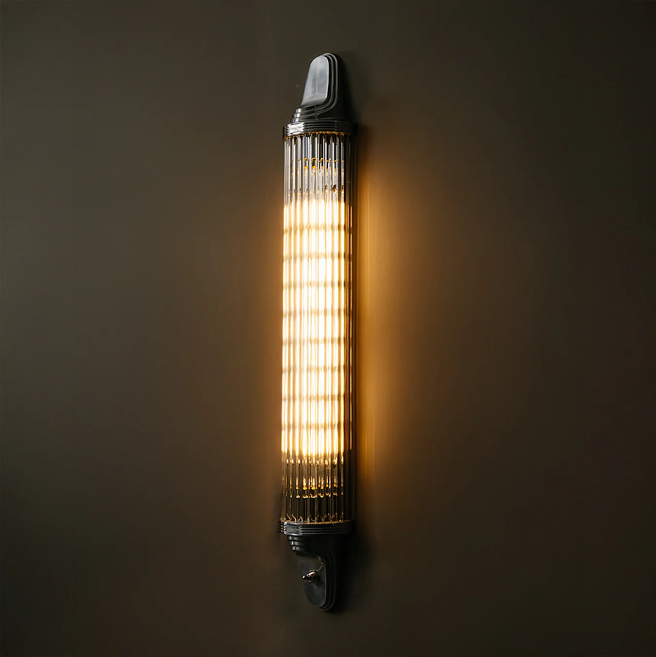 Regis Art Deco Retro Chrome Wall Light - Image 13