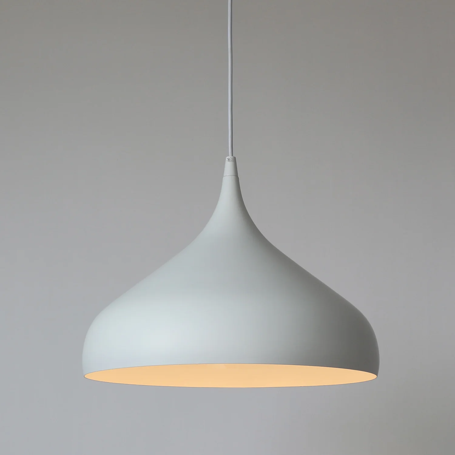 Riga Minimalist Pendant Light - Image 4