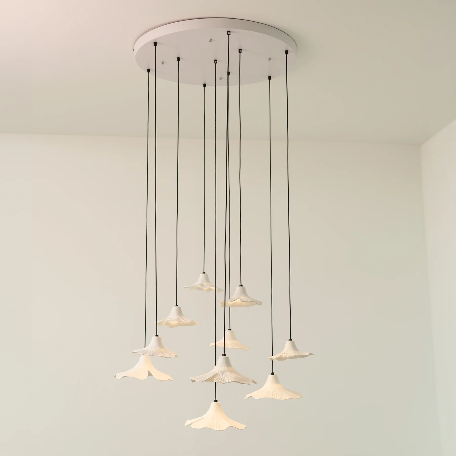 Sculptural Porcelain Ginkgo Leaf Wabi-sabi Pendant Light Chandelier - Image 13