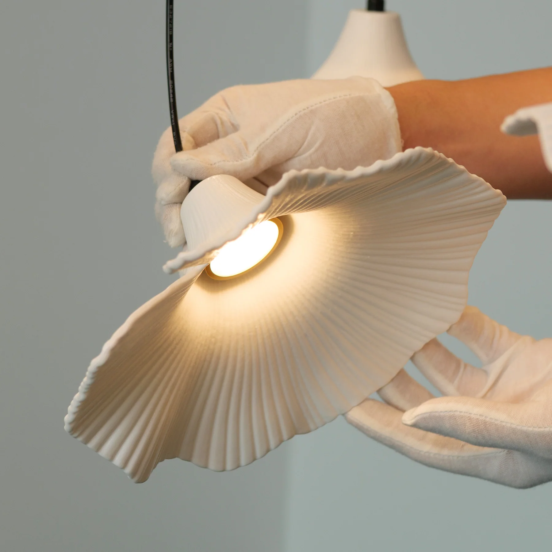 Sculptural Porcelain Ginkgo Leaf Wabi-sabi Pendant Light Chandelier - Image 7