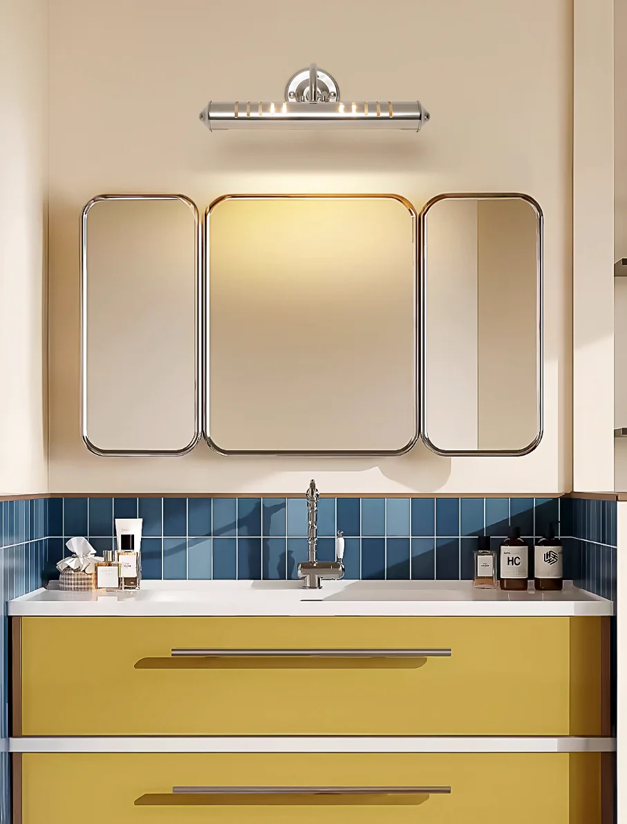 Sterling Retro Classic Wall Light - Vanity Or Artwork Wall Light - Image 14
