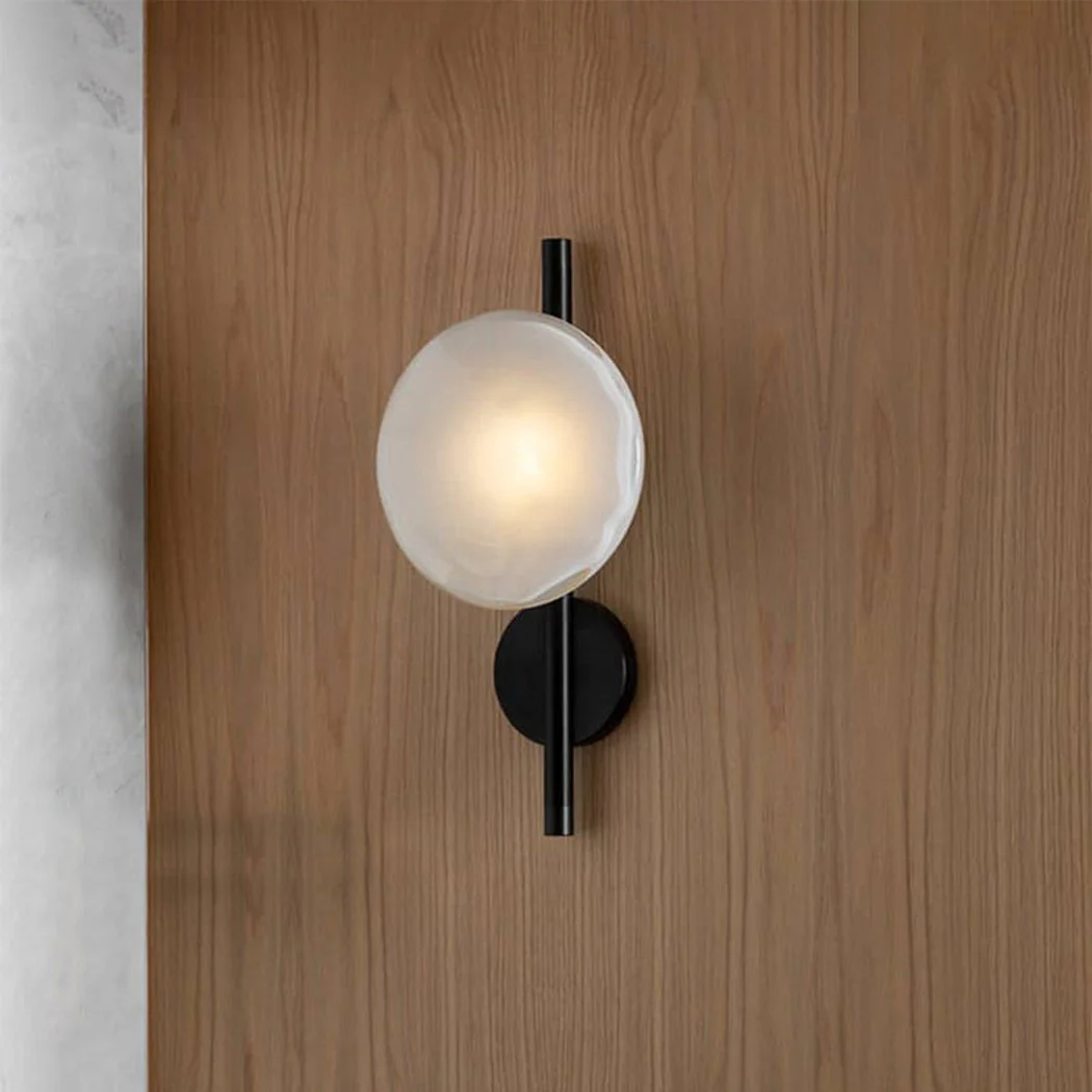 Stratus modern contemporary wall light - in black - Image 6