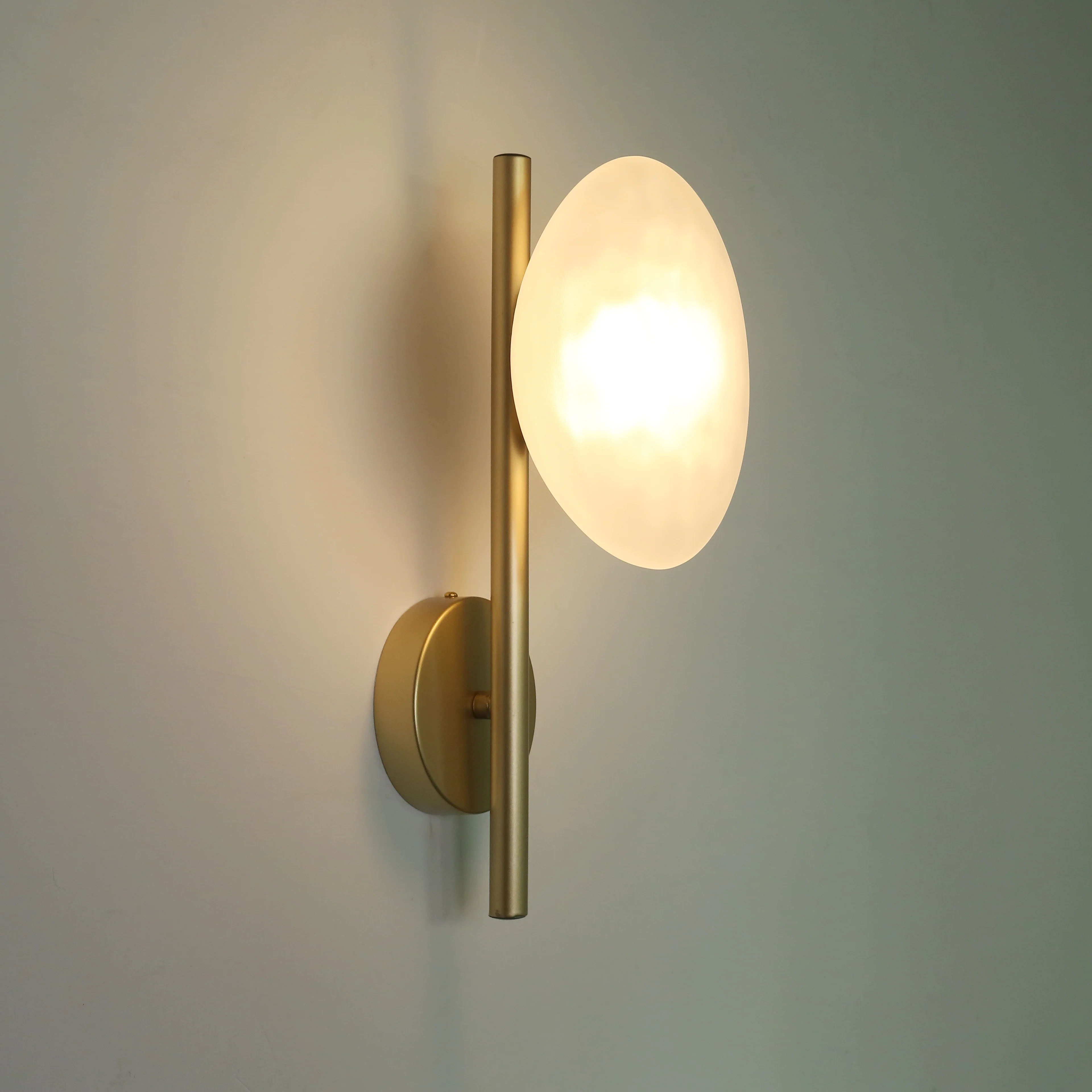 Stratus Brass Modern Wall Light / Wall Sconce - Image 8
