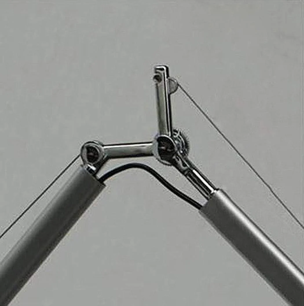 Tolomeo Long Arm Wall Light - Image 8