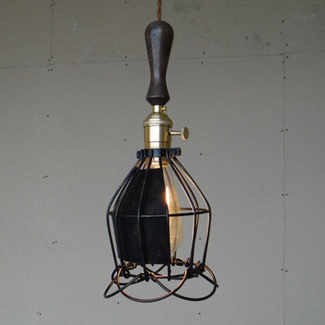 Hectar Industrial Loft Pendant Light With Wooden Handle - Image 4