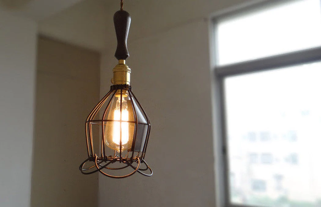 Hectar Industrial Loft Pendant Light With Wooden Handle - Image 7